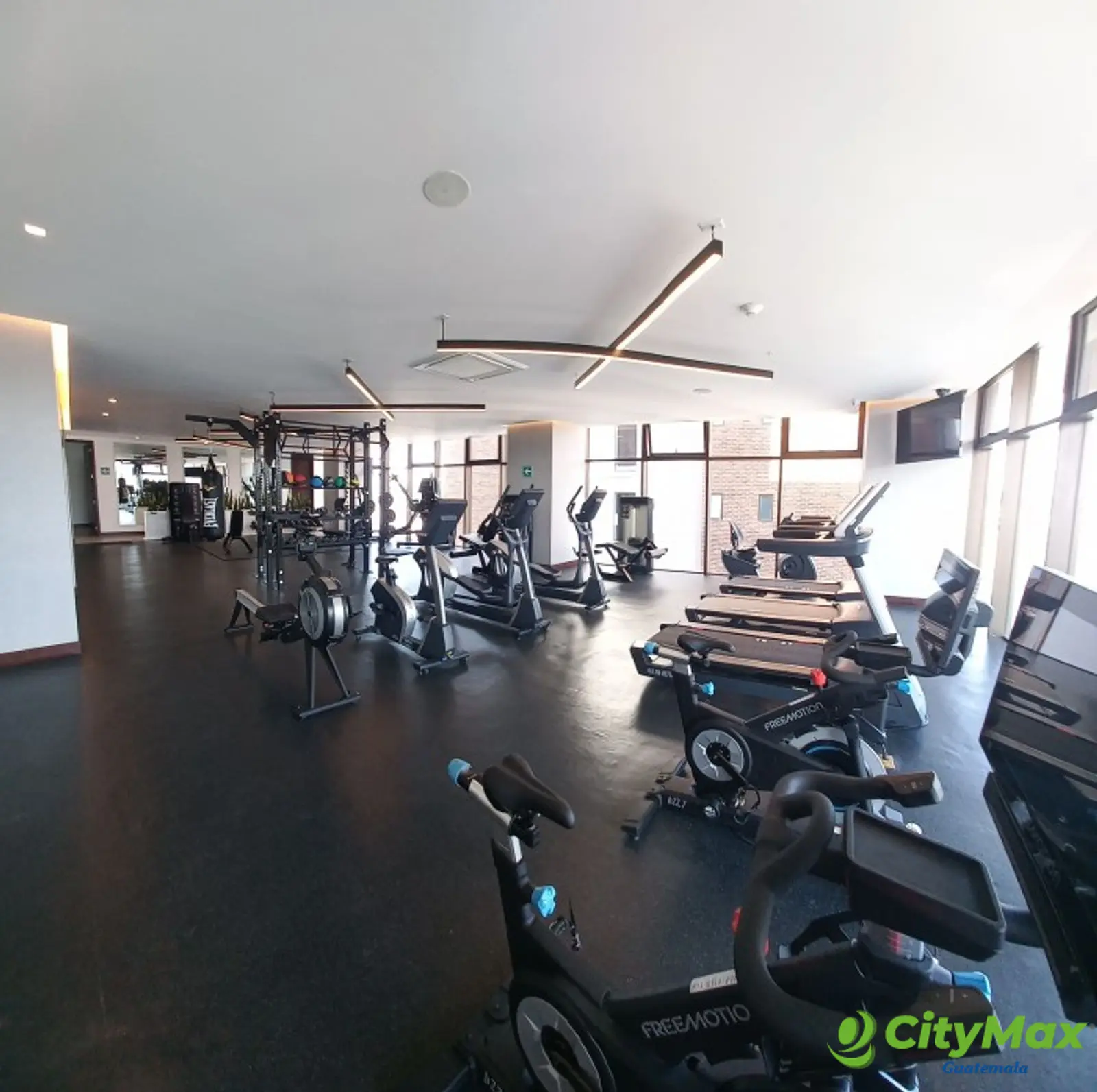 En venta lujosos apartamento en la zona 14 Guatemala - foto 2