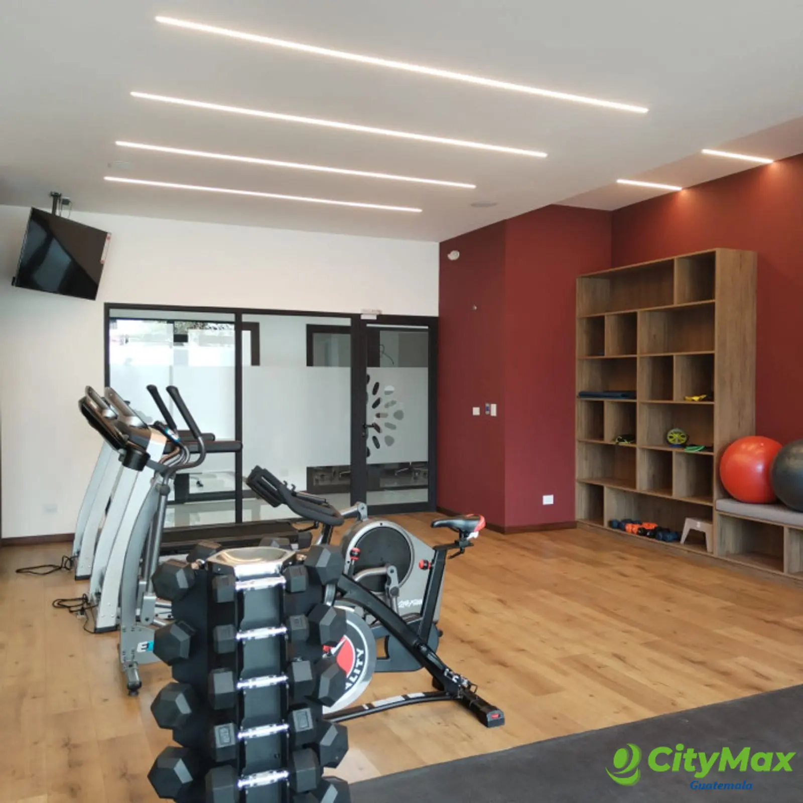 Apartamento Amueblado en Venta o Renta en la Zona 10 - foto 5