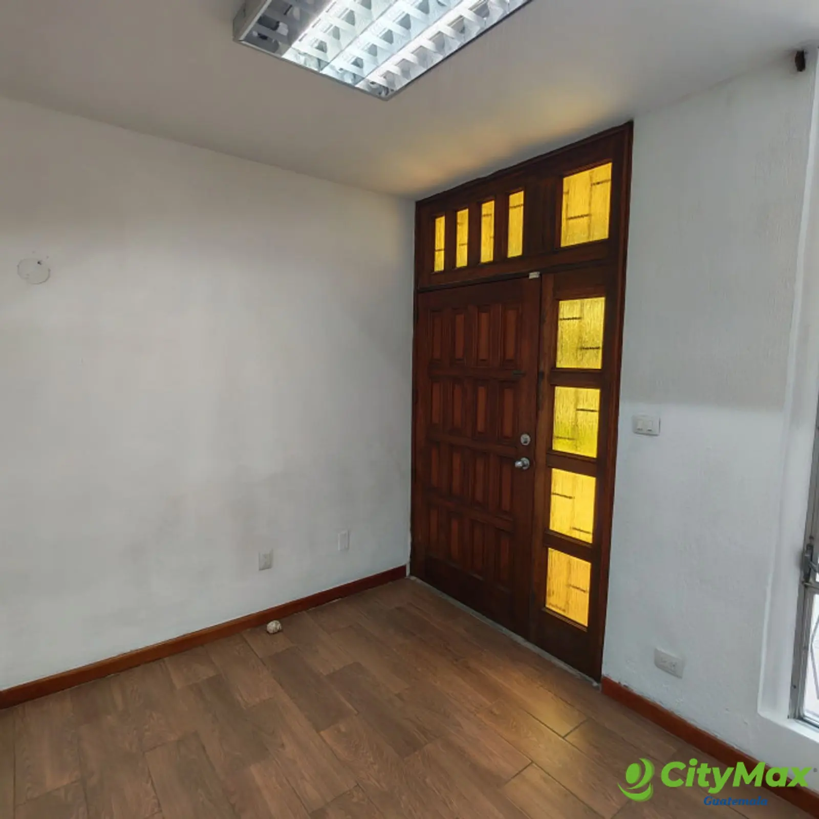 Casa ideal Oficinas en Renta zona 14 - foto 8