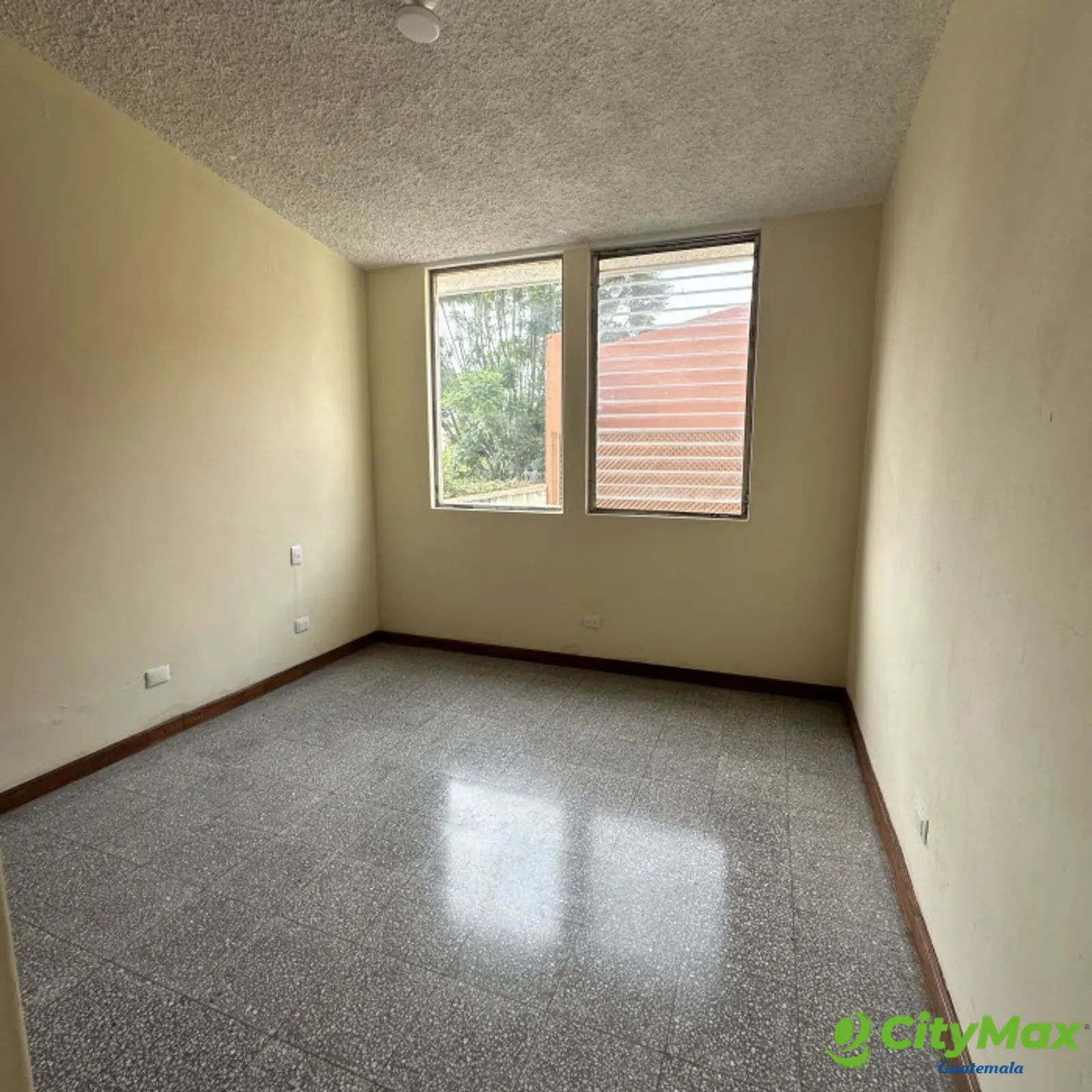 Apartamento en Alquiler Zona 11 Guatemala - foto 2