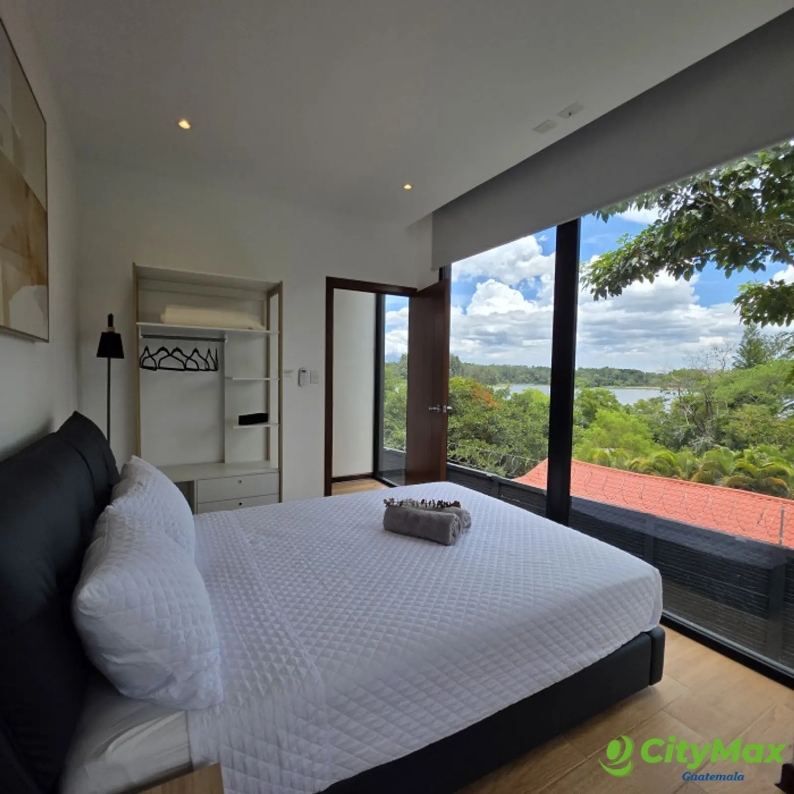 Exclusiva Casa en Venta en Laguna El Pino Santa Rosa - foto 21