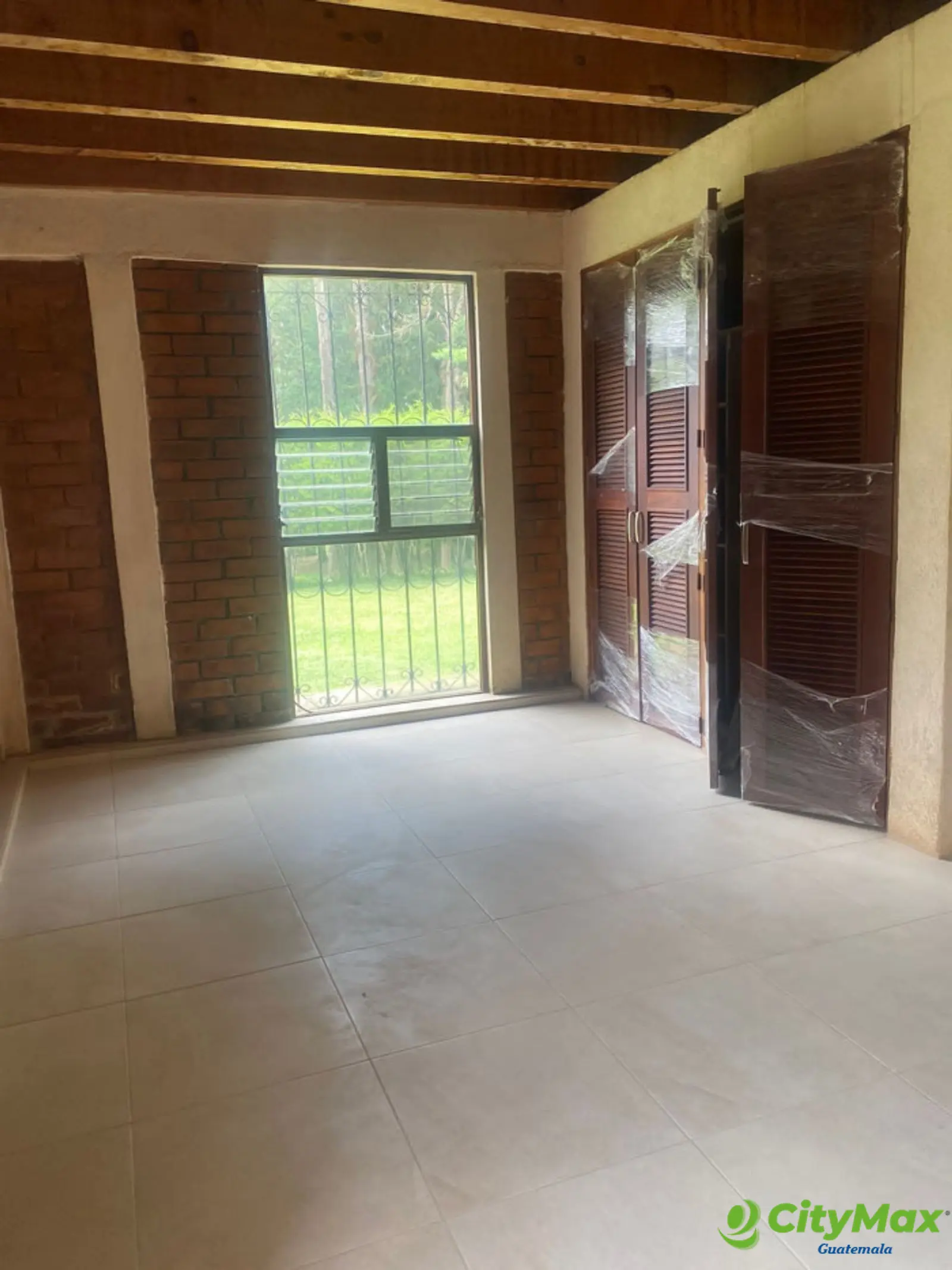 Granja con casa 25 mil varas de jardin en Venta - foto 17