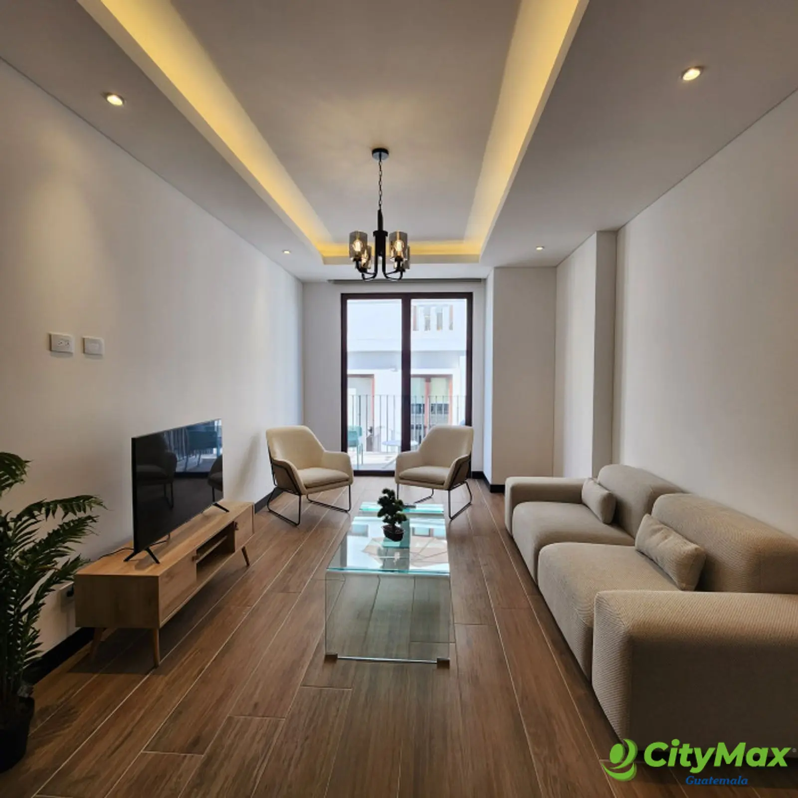 Venta apartamento en Lirios de Cayalá de 2 habitaciones - foto 2