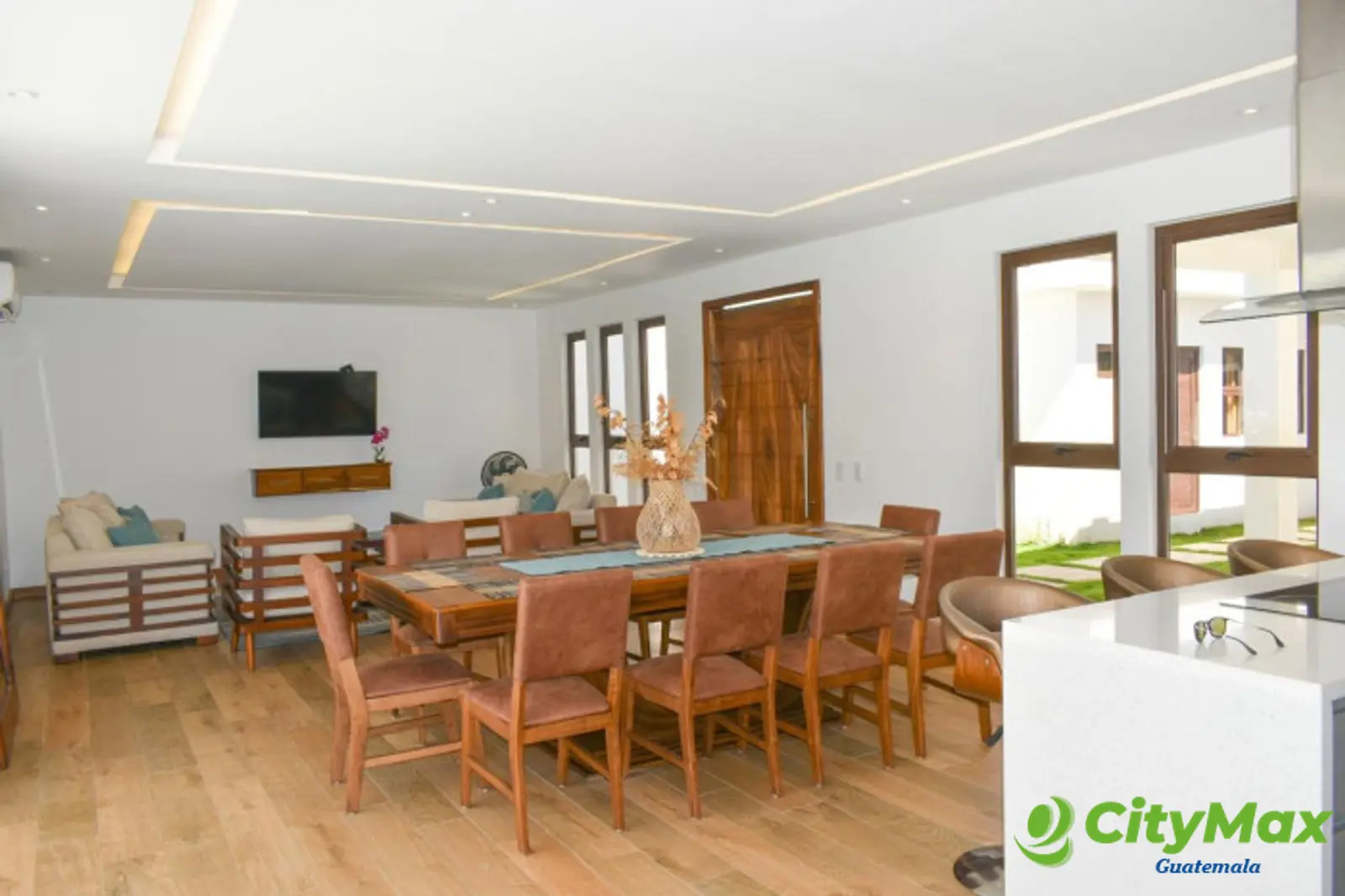Espectacular casa en Venta en Monterrico - foto 4