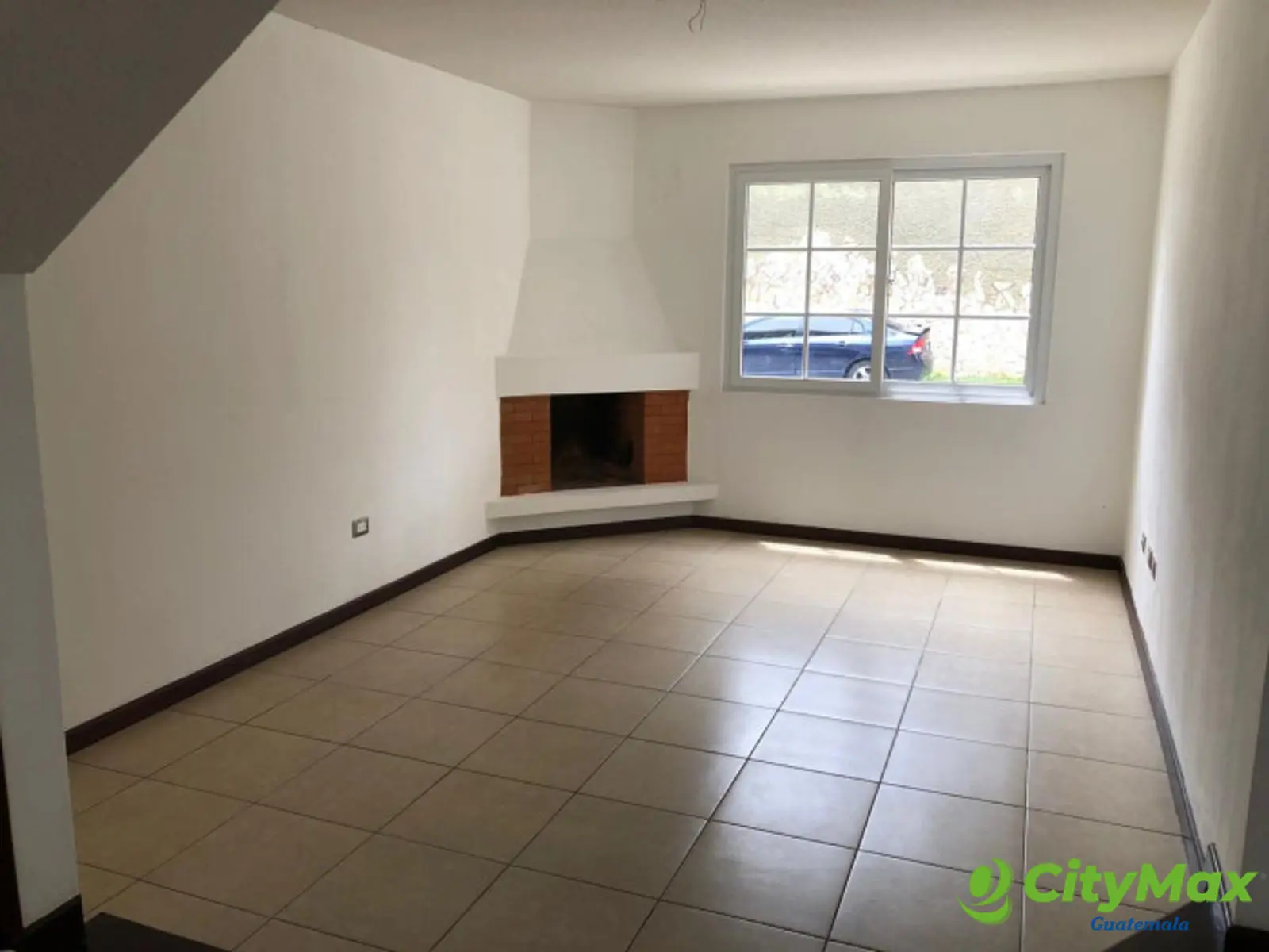 Casa en Condominio en Renta en Fraijanes Guatemala - sala principal