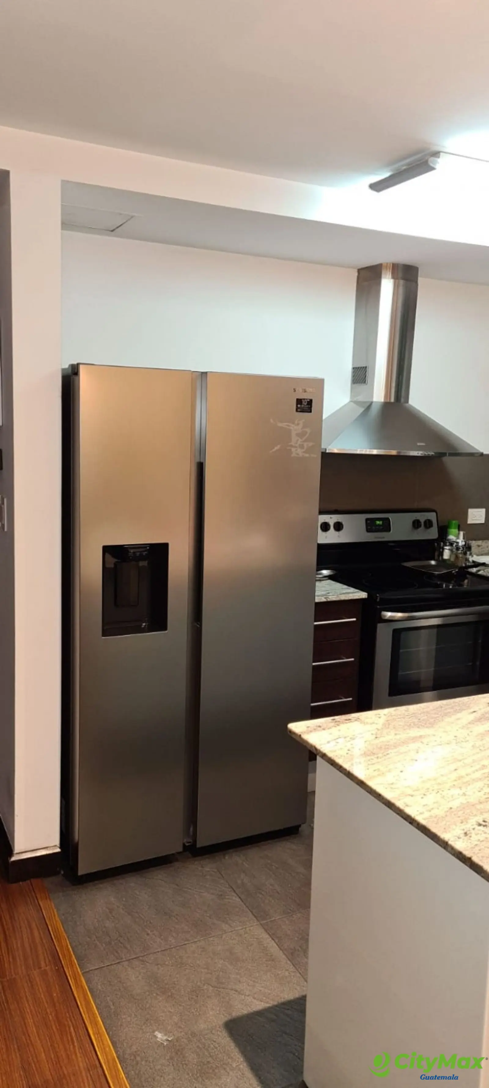 Apartamento en venta  en zona 10 Próceres   - foto 4