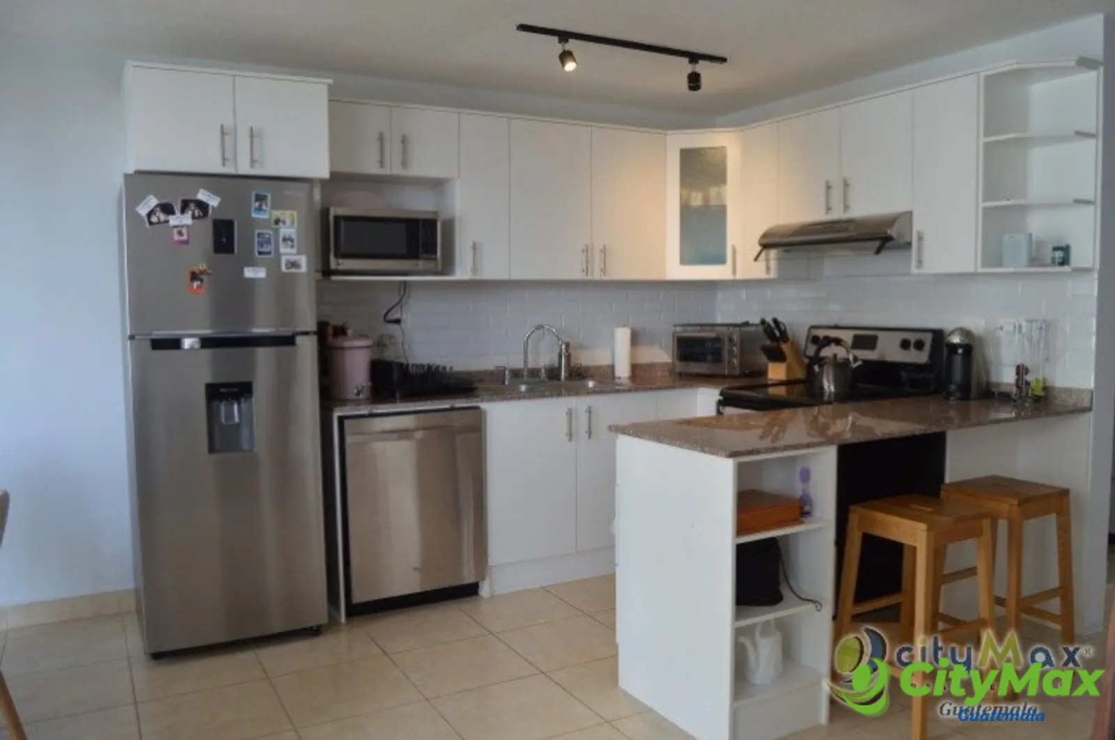 Apartamento en venta en Carretera a El Salvador km 16 - foto 2