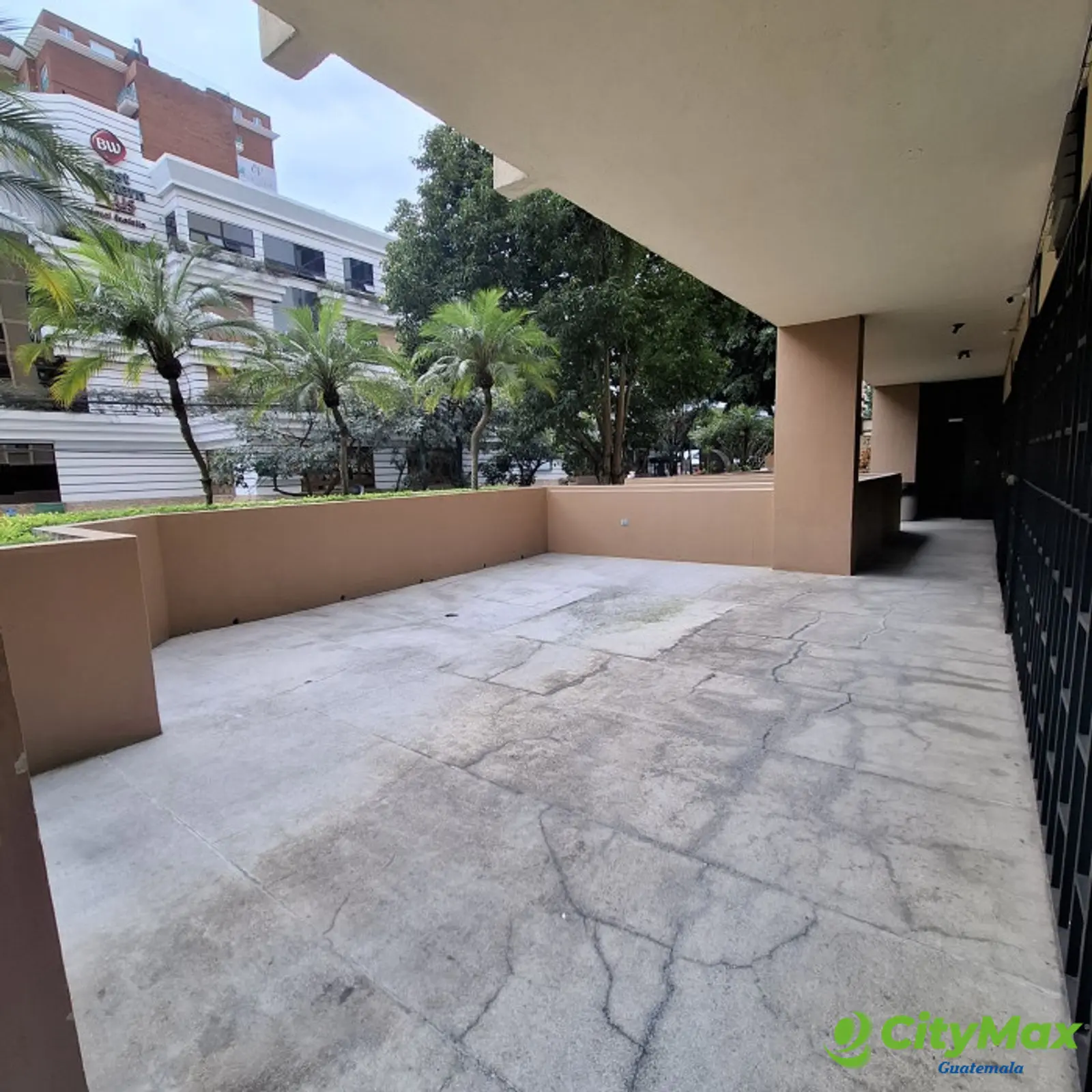 Apartamento- estudio amueblado en alquiler en Zona 10  - foto 13