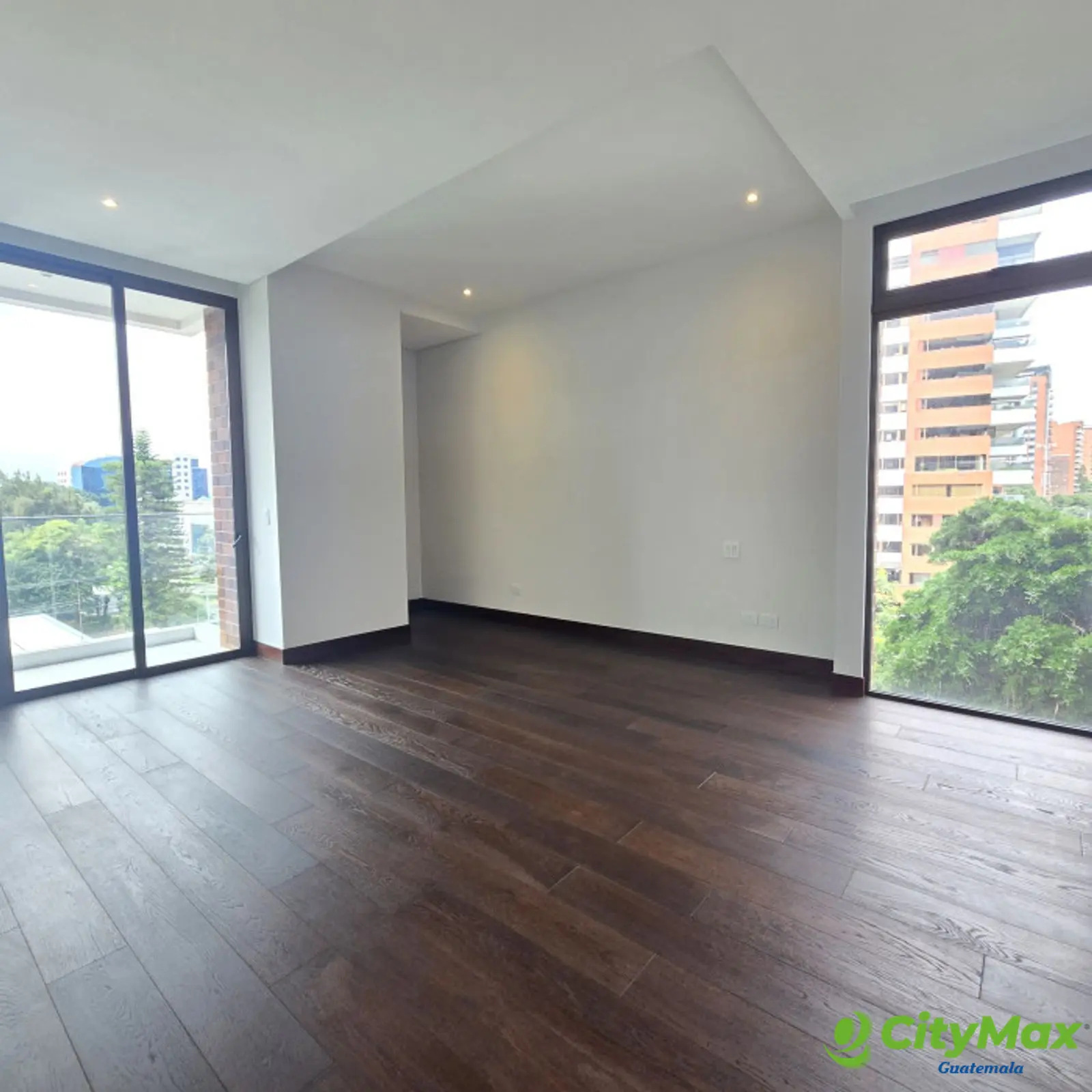 Lujoso Apartamento en renta o venta zona 14 Guatemala - foto 5