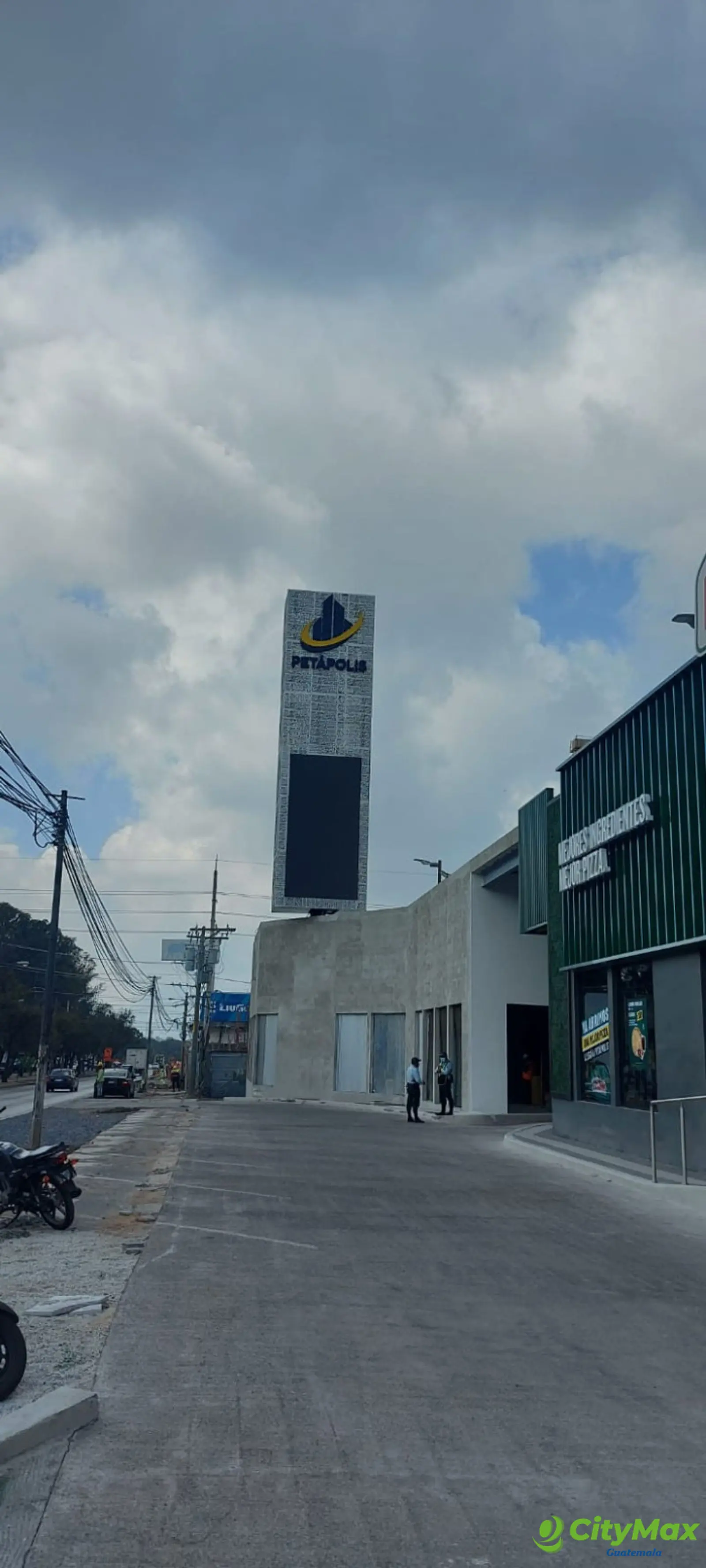 Local Comercial en Renta en la Zona 12 Avenida Petapa - foto 4
