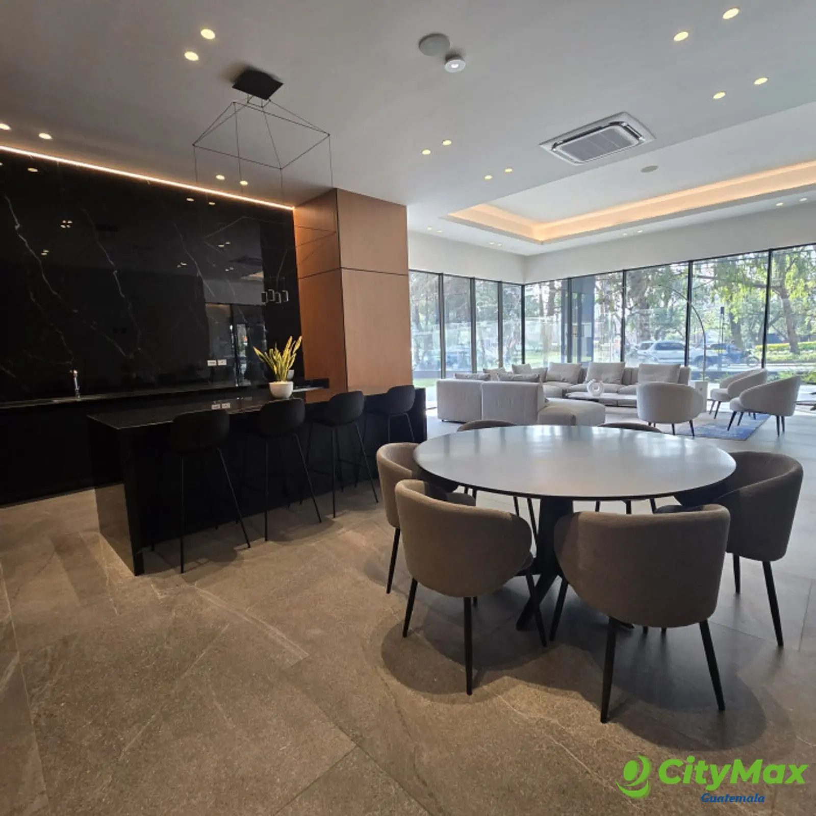 Apartamentos en Venta en Zona 14 Ave. las Americas - foto 19