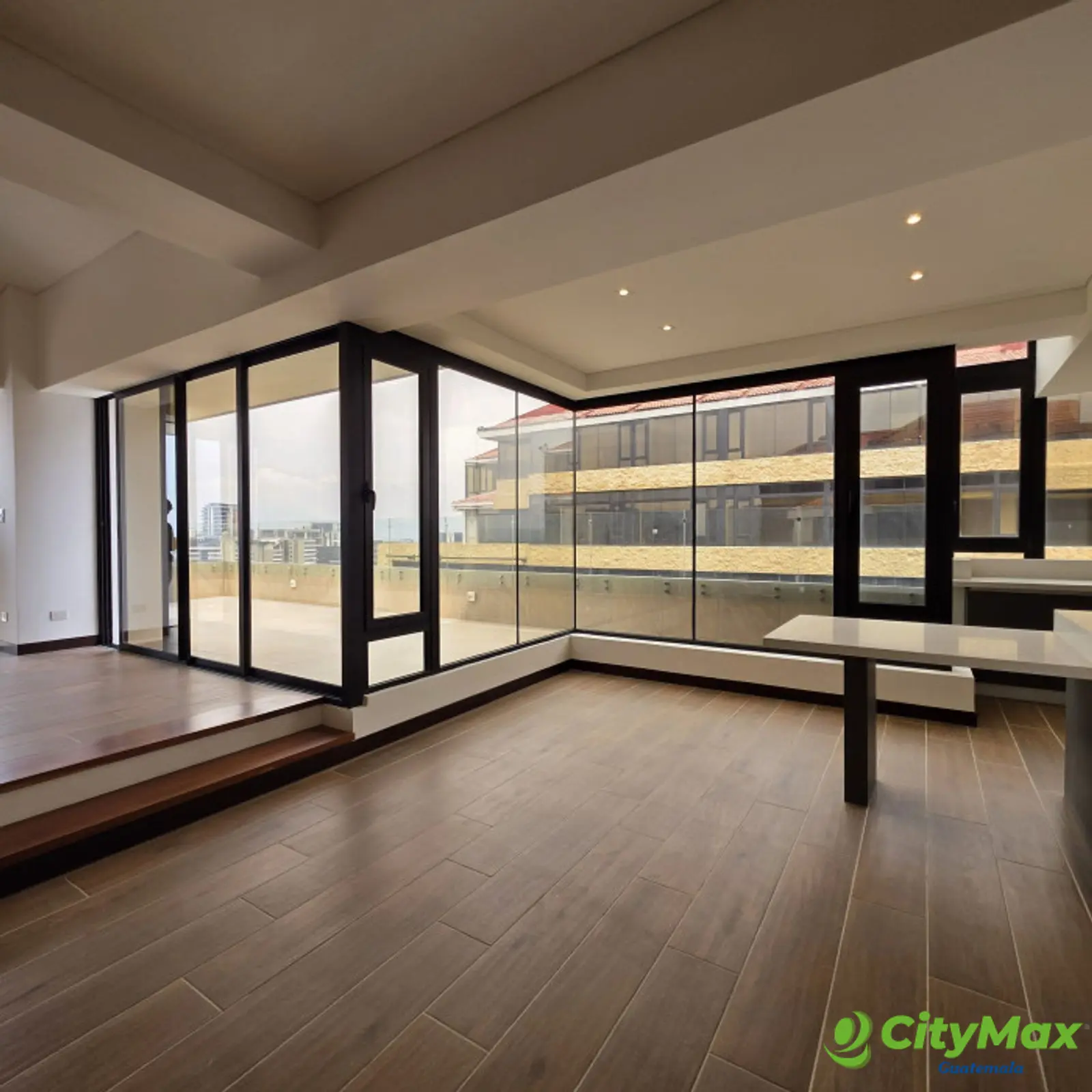 PentHouse en Venta en Oakland Zona 10 Guatemala - foto 7