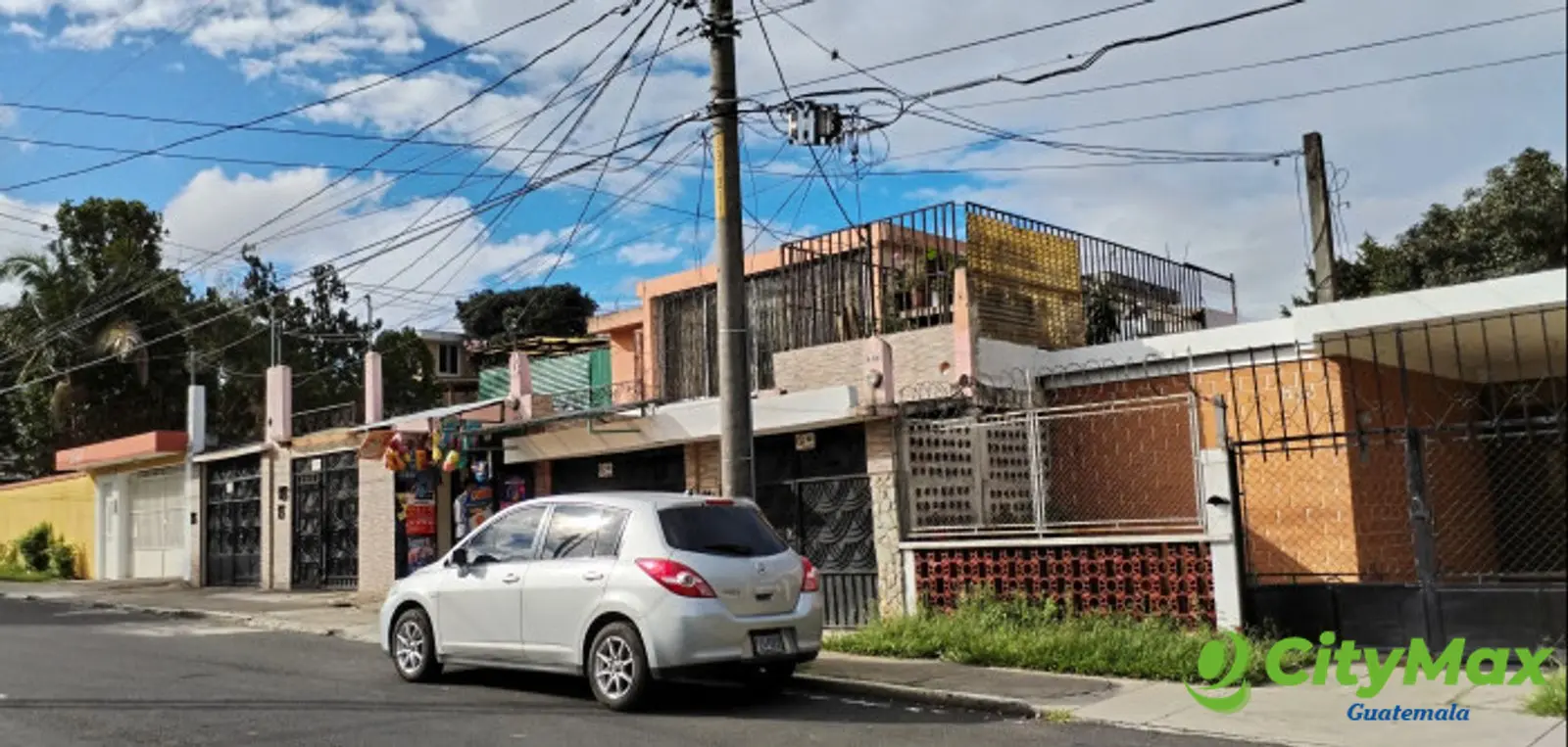 Casa para Inversión-Demolición, en venta en Zona 15 - foto 3