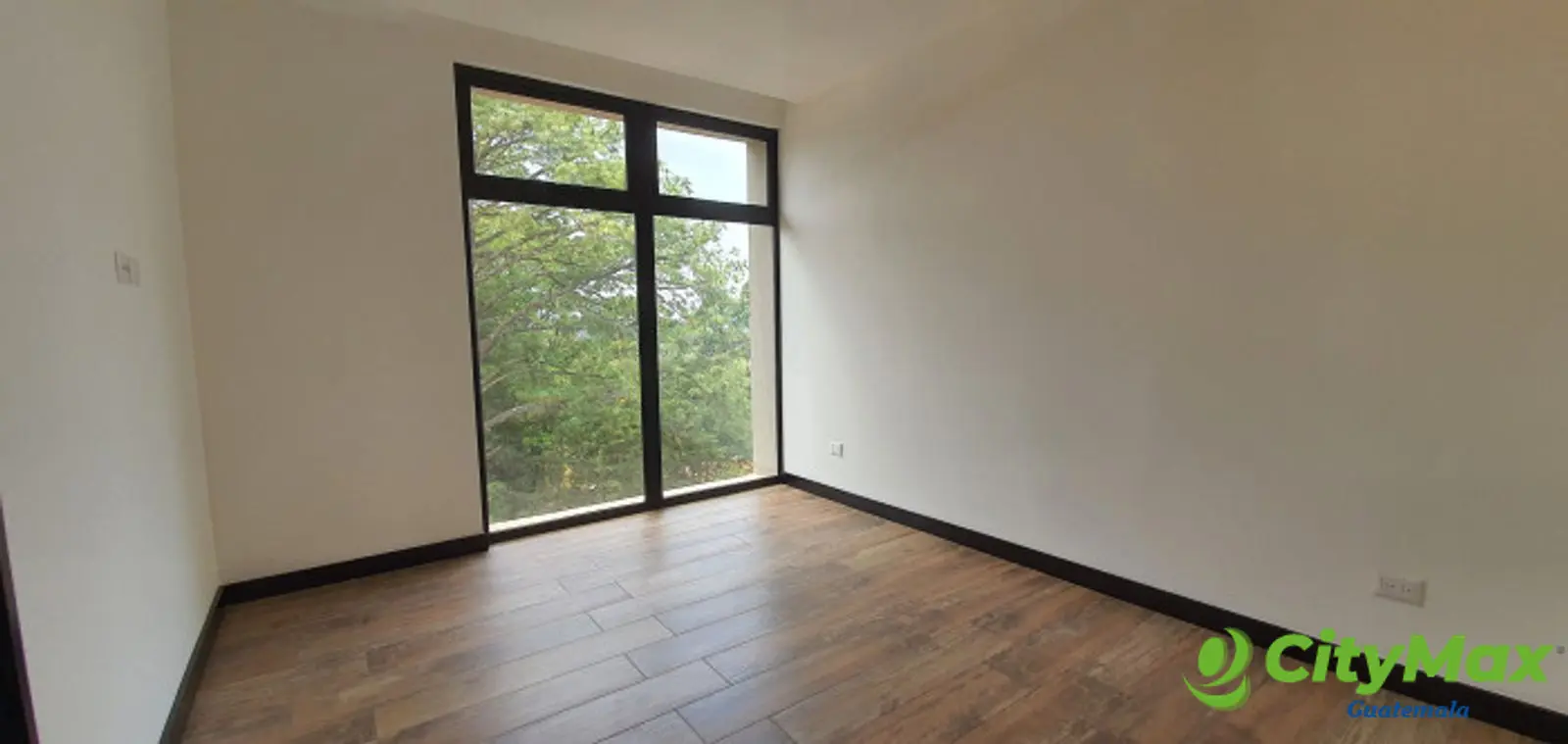 Apartamento en venta en Kanajuyu Zona 16 - foto 4