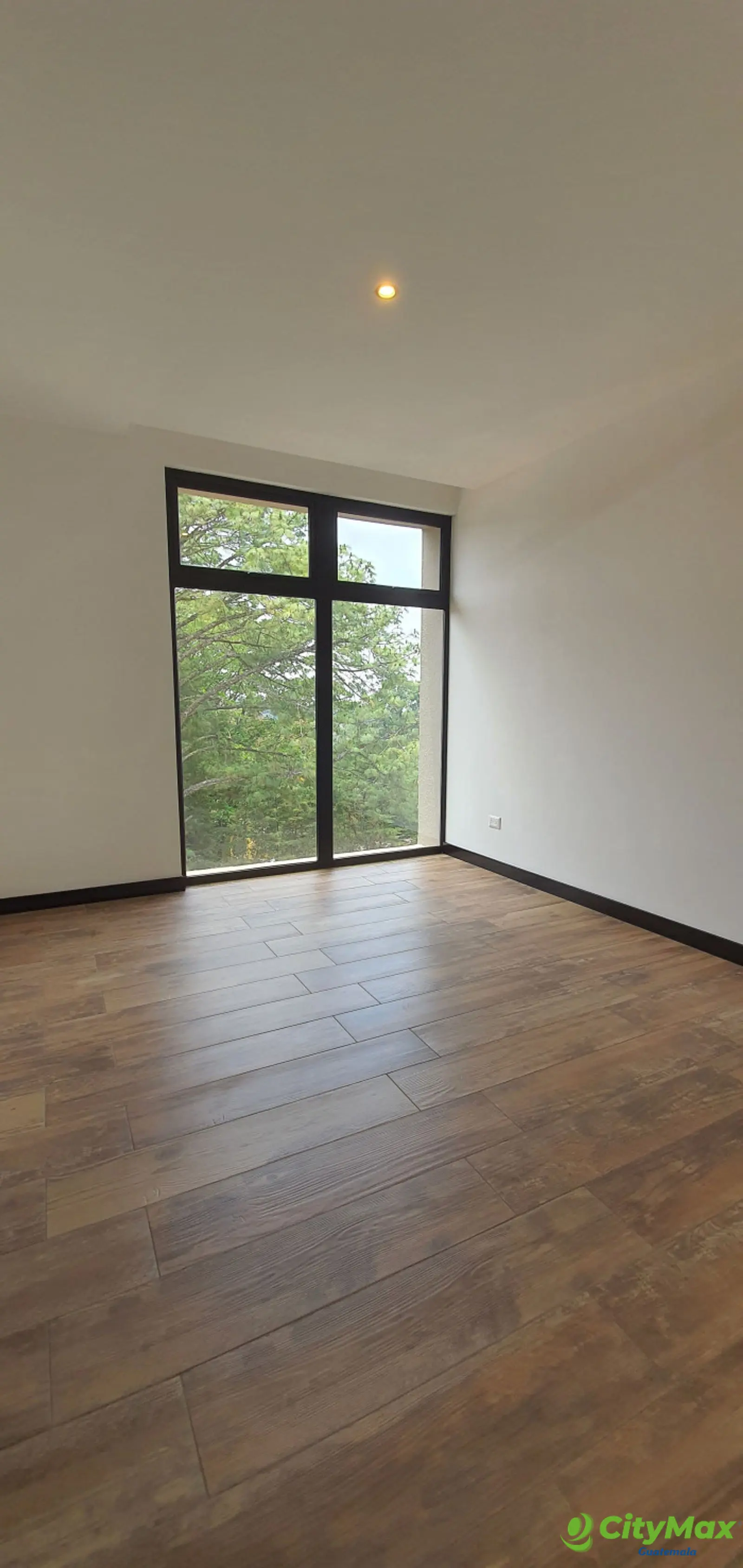 Apartamento en venta en Kanajuyu Zona 16 - foto 10