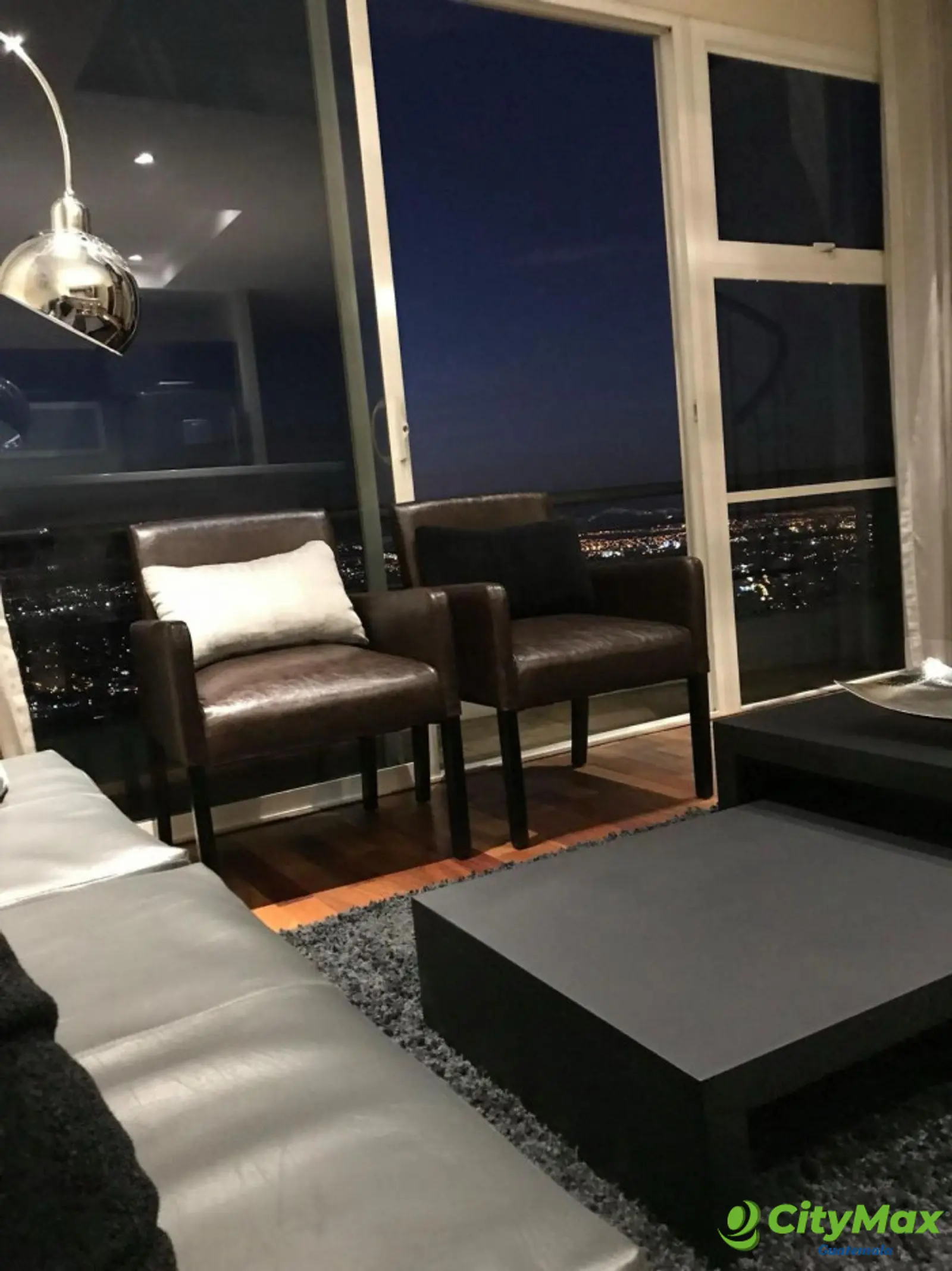 VENDO Apartamento tipo Loft amueblado cercano Zona 15 - foto 15