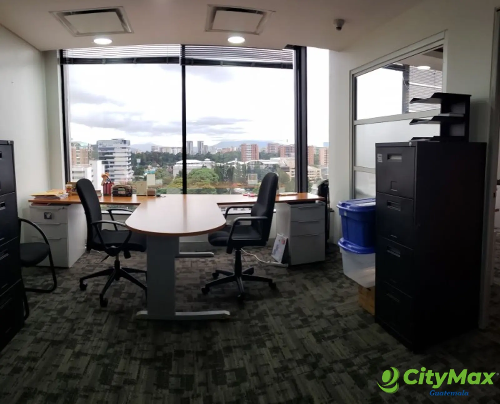 En Venta oficinas Alquiladas en zona 10 Guatemala - foto 5
