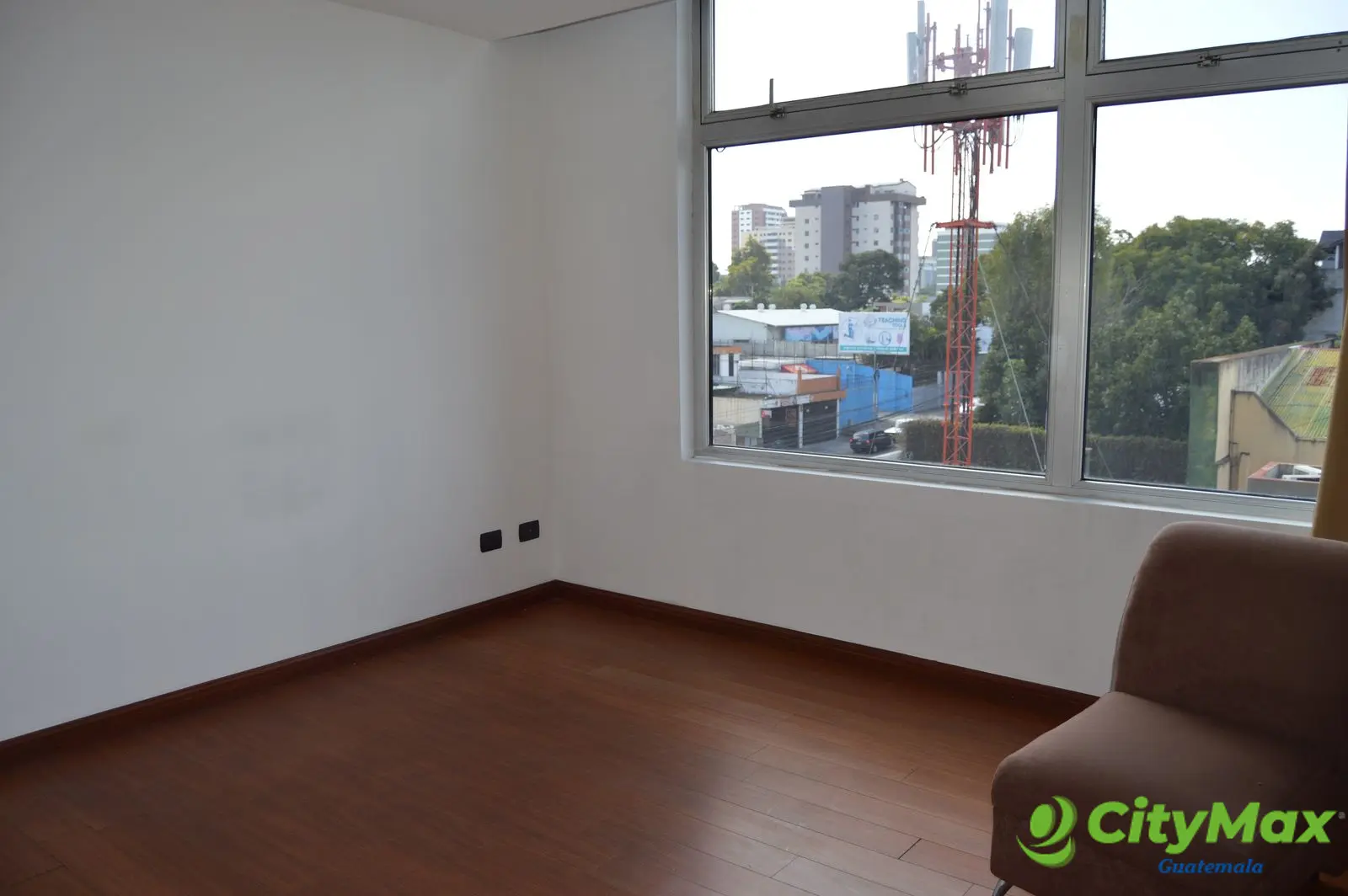 En Renta apartamento Amueblado en zona 13 Americas - foto 4