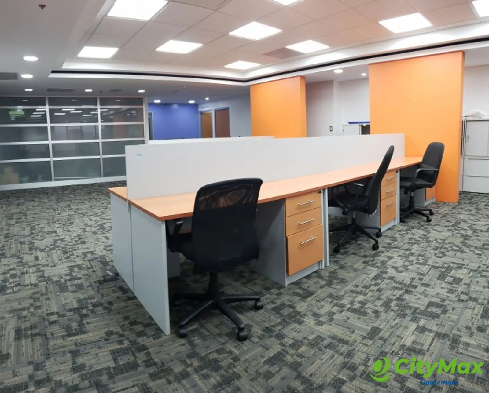 Oficina en venta zona 10 NIVEL COMPLETO inversión  - foto 13