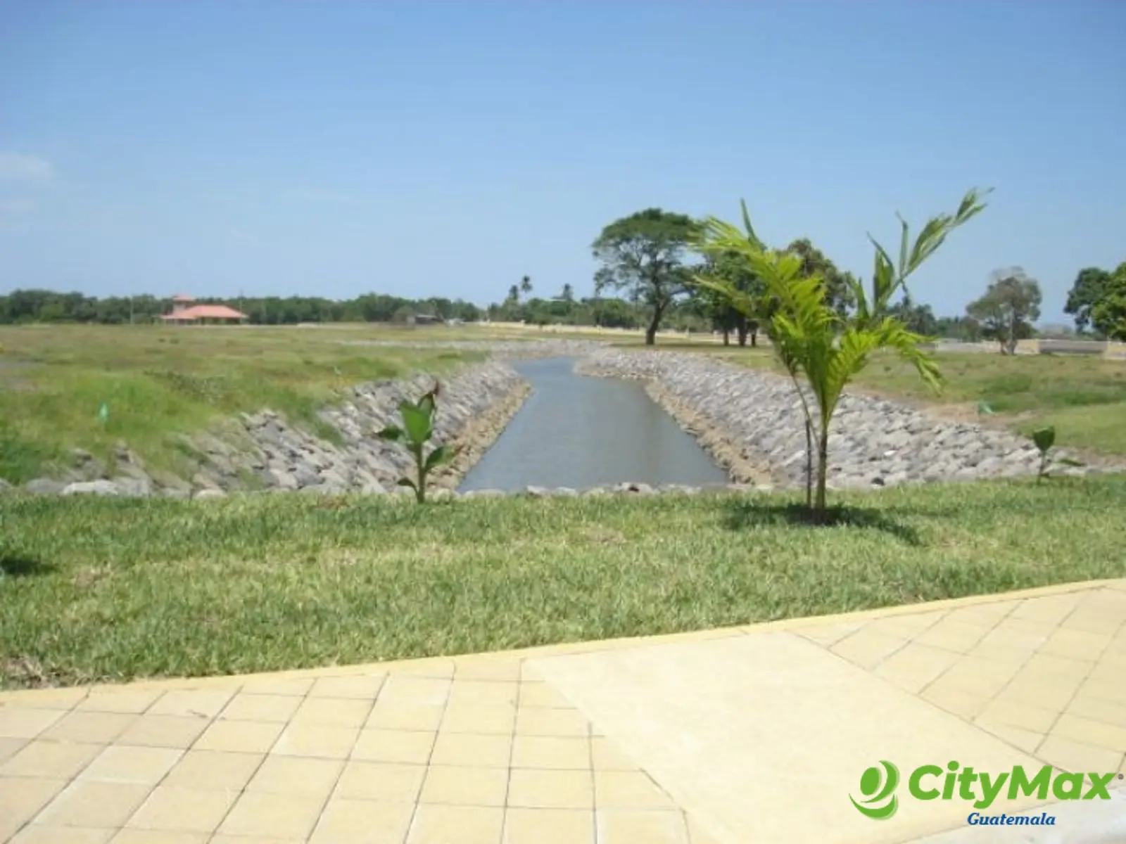 Terreno en venta con 1119.02Vr2 en Iztapa - foto 5