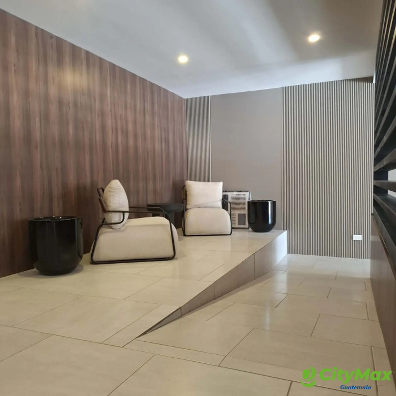 Apartamento amueblado en venta zona 10 BIKO - foto 11
