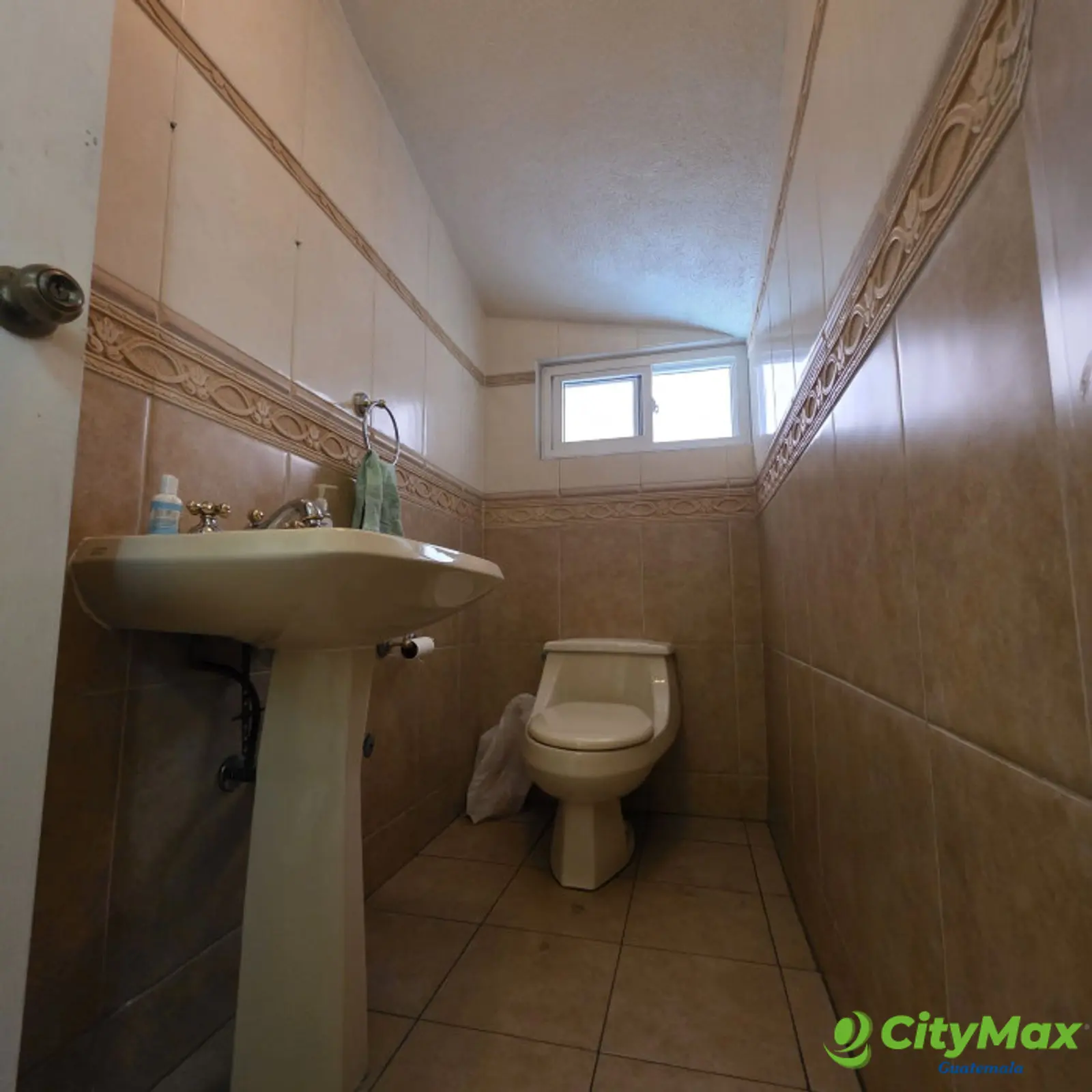 Casa en alquiler en Santa Elisa Z.12 Guatemala - foto 13