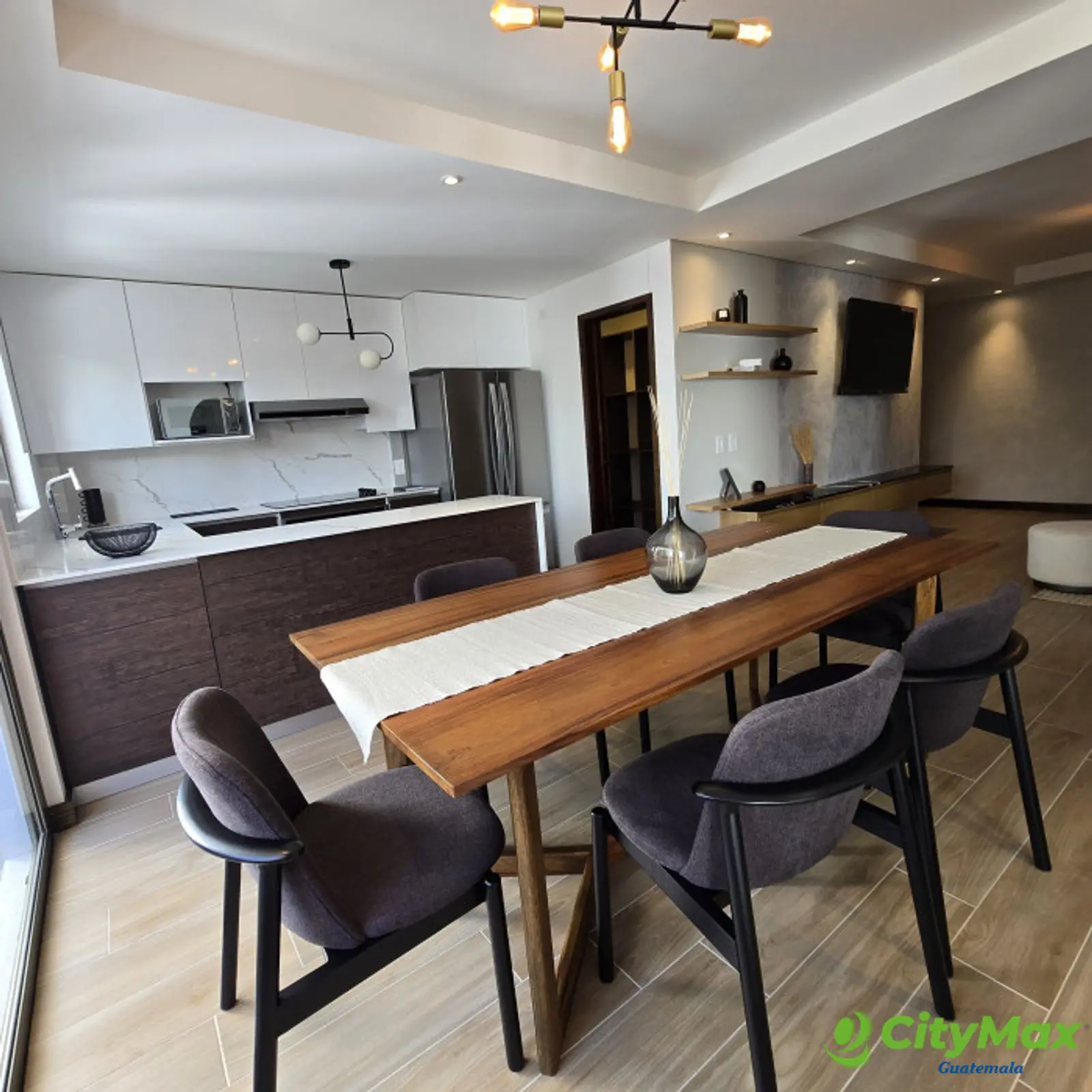 Apartamento con habitación servicio en Venta Zona 14 - foto 16