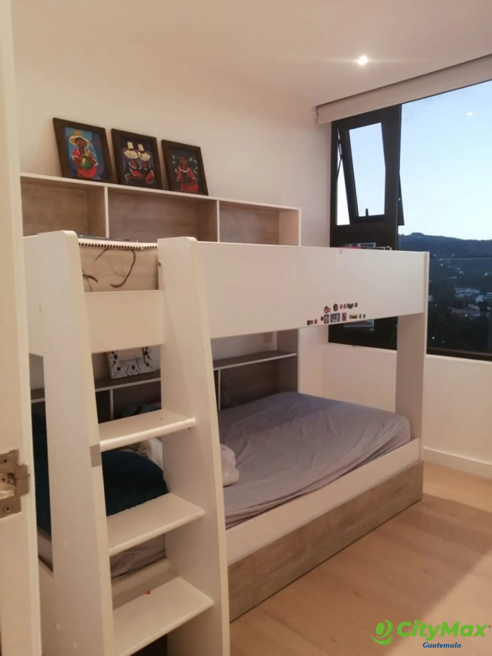 Pent House amueblado en venta lindas vistas zona 15  - foto 25