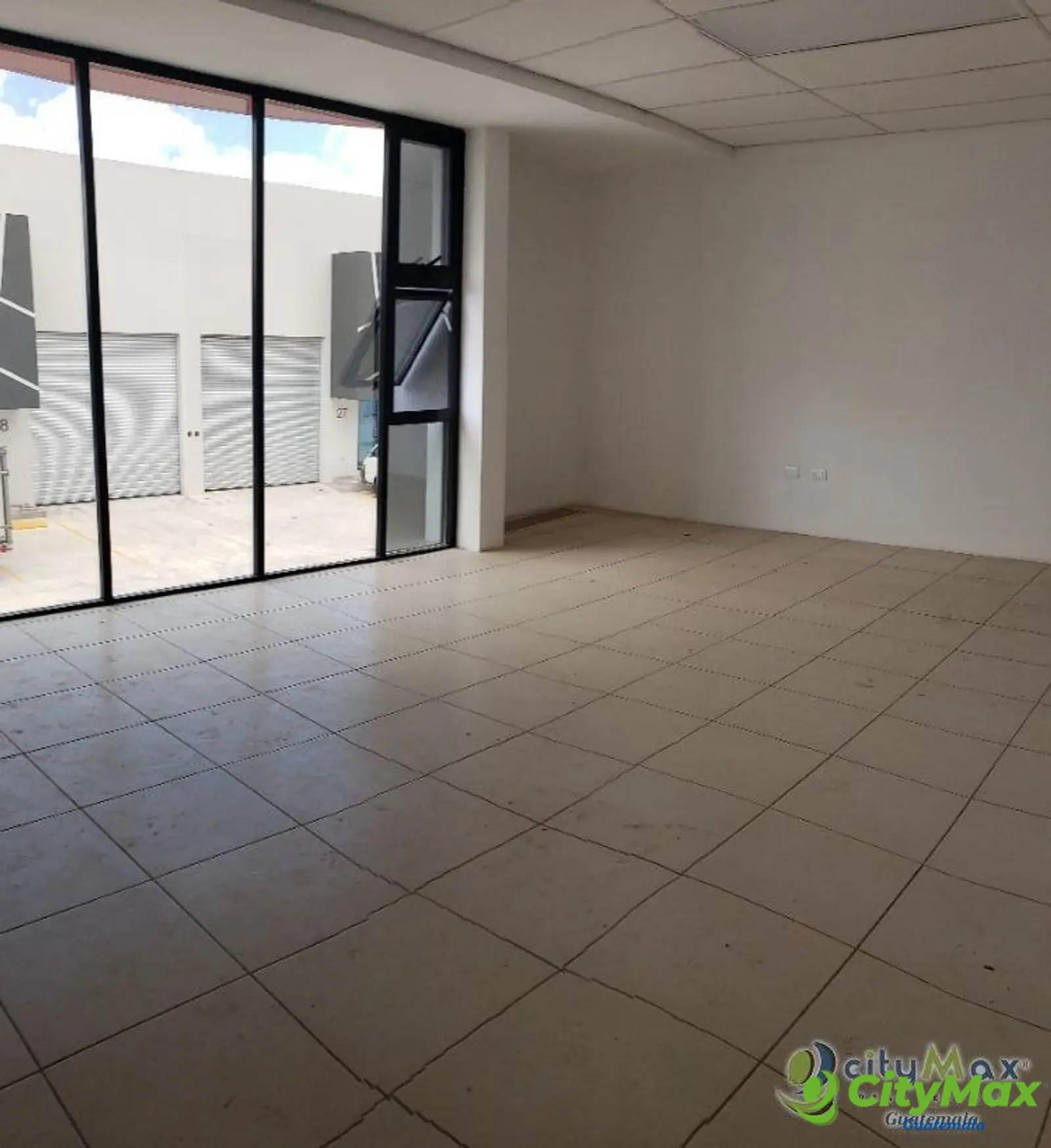 Ofibodega en venta en Quetzaltenango con 490 m2 totales - foto 5