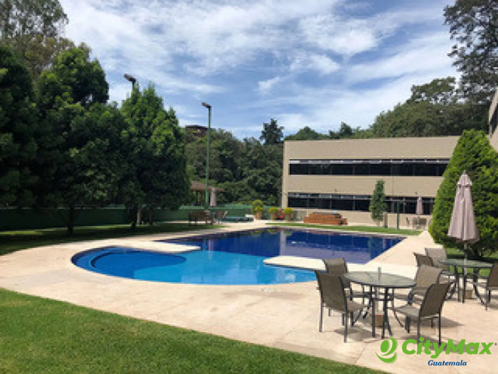 Apartamento amueblado en alquiler zona 14 - foto 9
