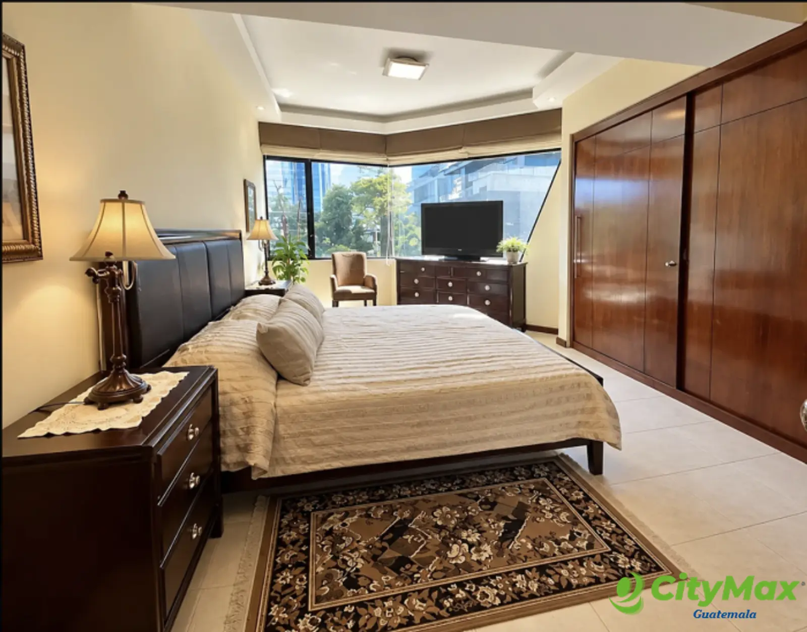 Apartamento Amueblado en alquiler o venta Zona 14 - foto 3