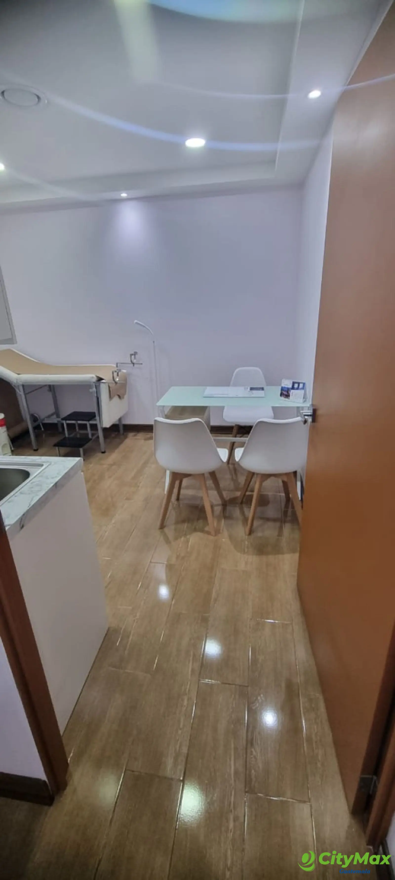 Clinica en alquiler compartida amueblada en Medika 10 - foto 5