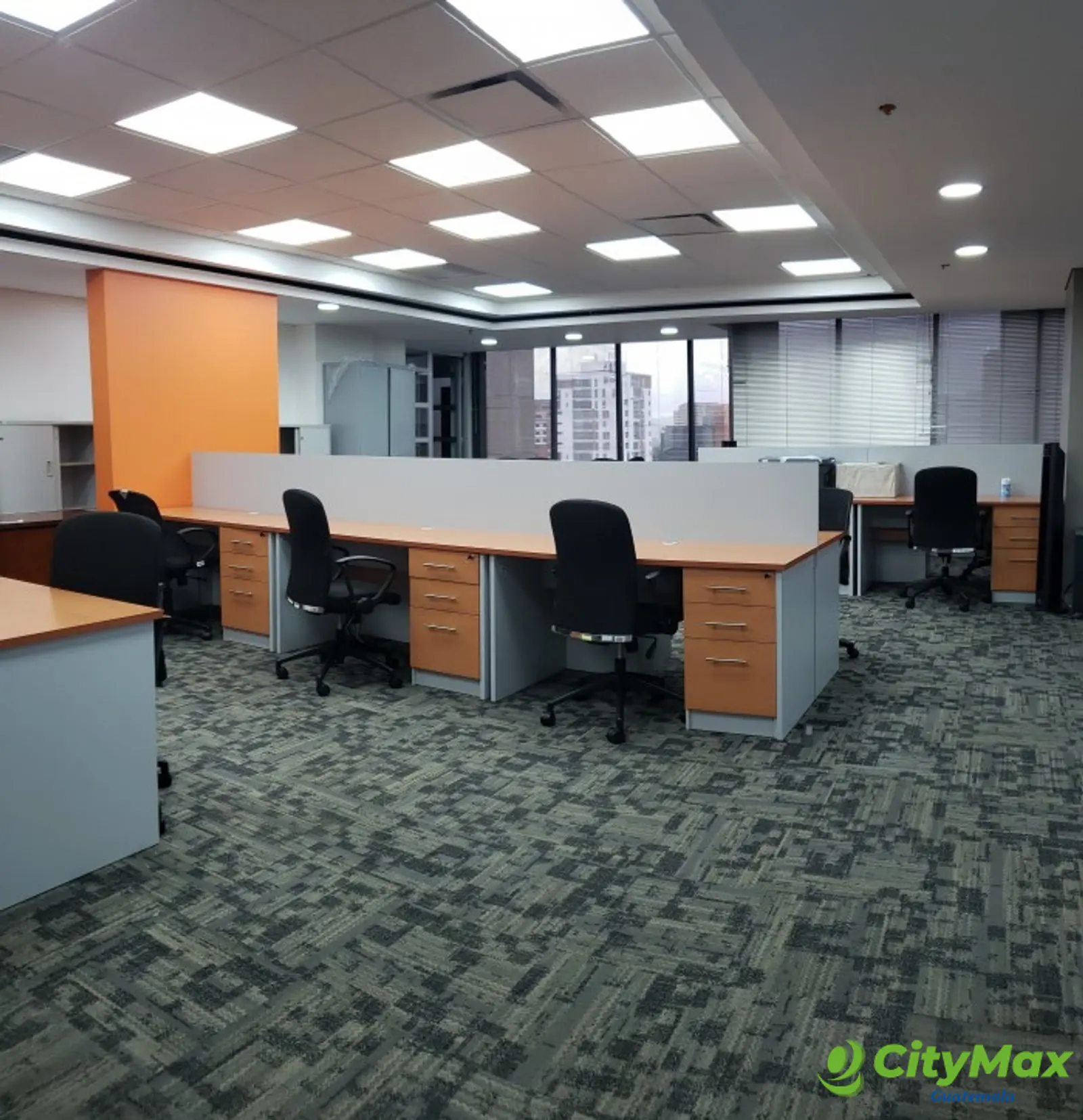 En Venta oficinas Alquiladas en zona 10 Guatemala - foto 13