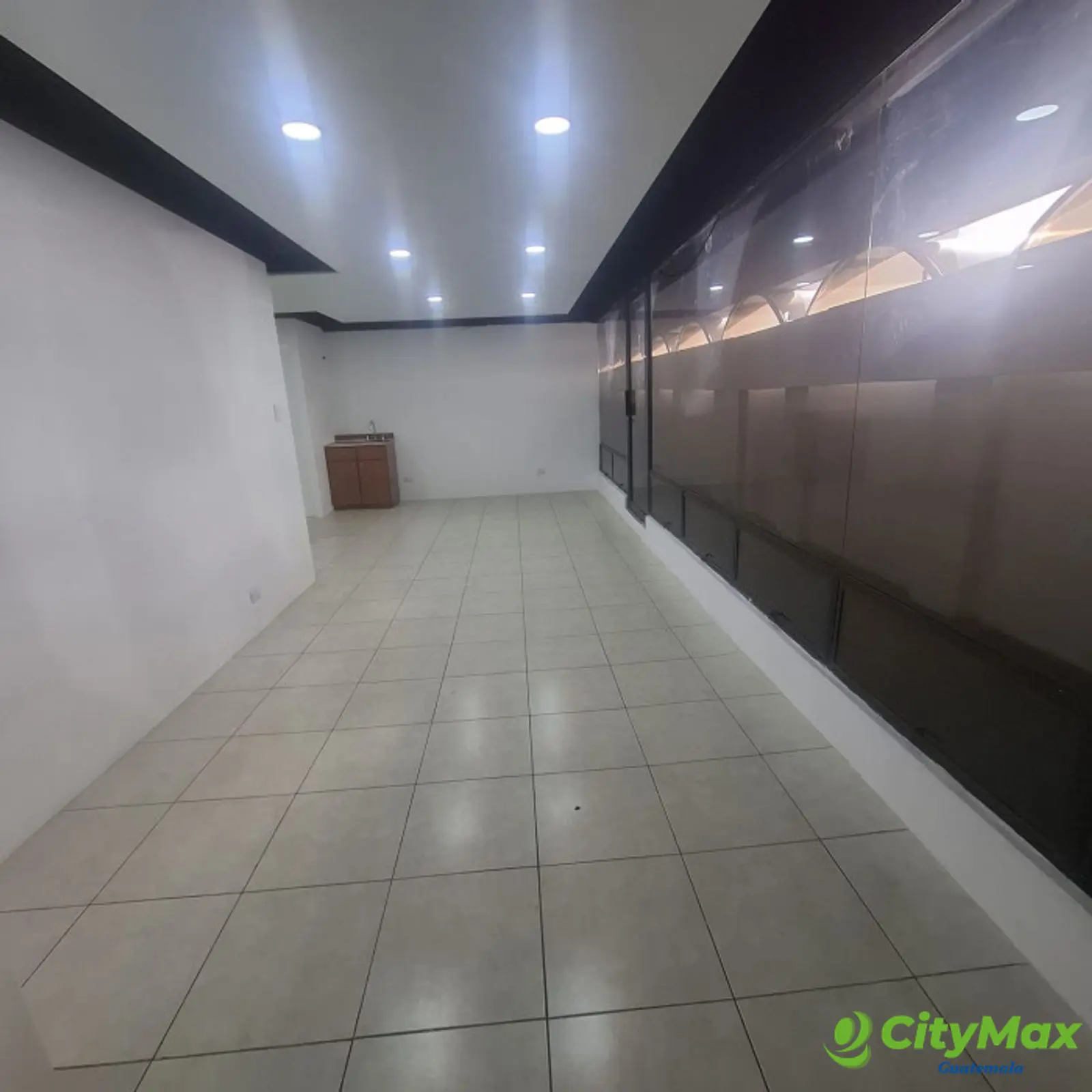 Oficina en Renta en Zona 10 Guatemala | Espacio Comercial - foto 8