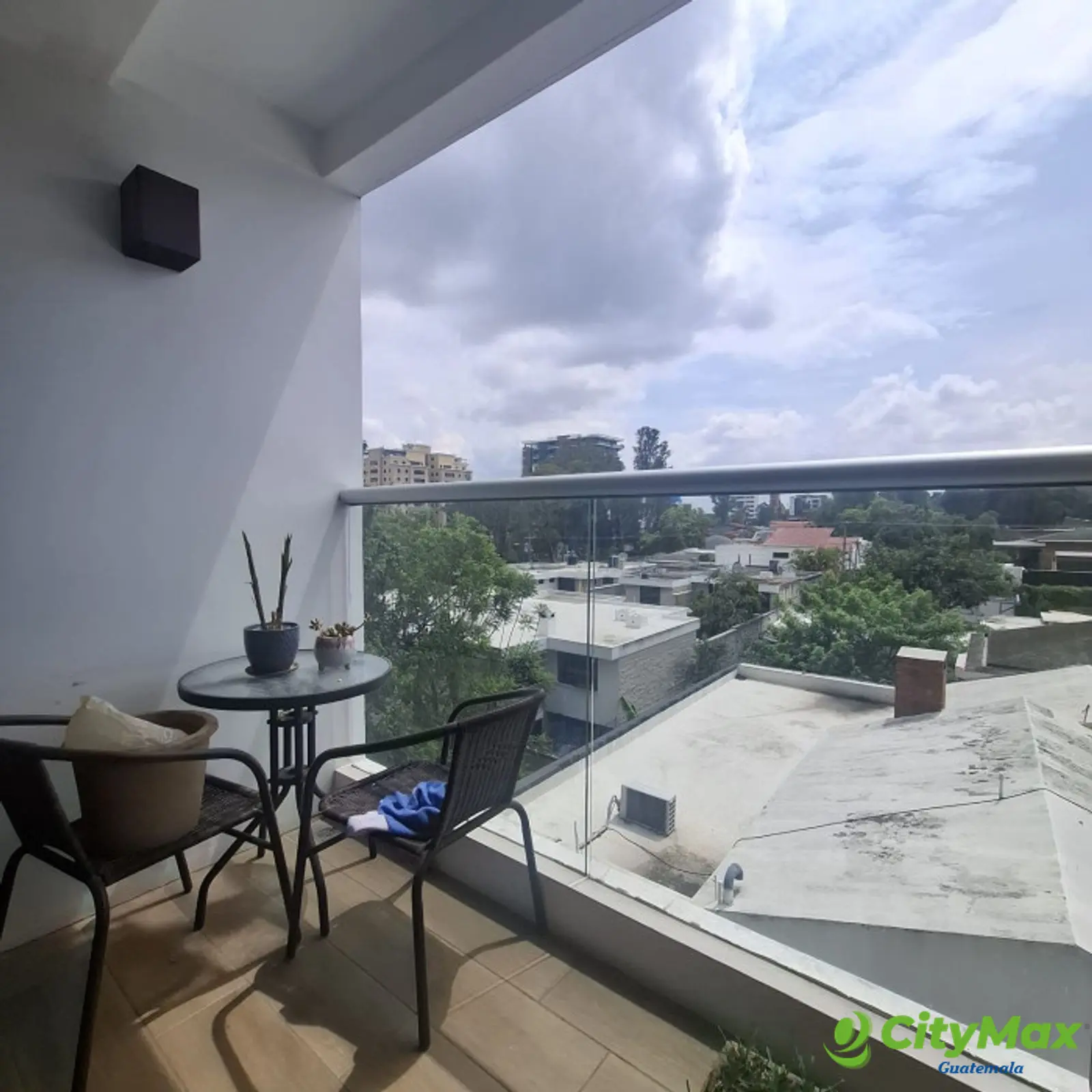Apartamento en venta en zona 15, en Vista Hermosa 2 - foto 2