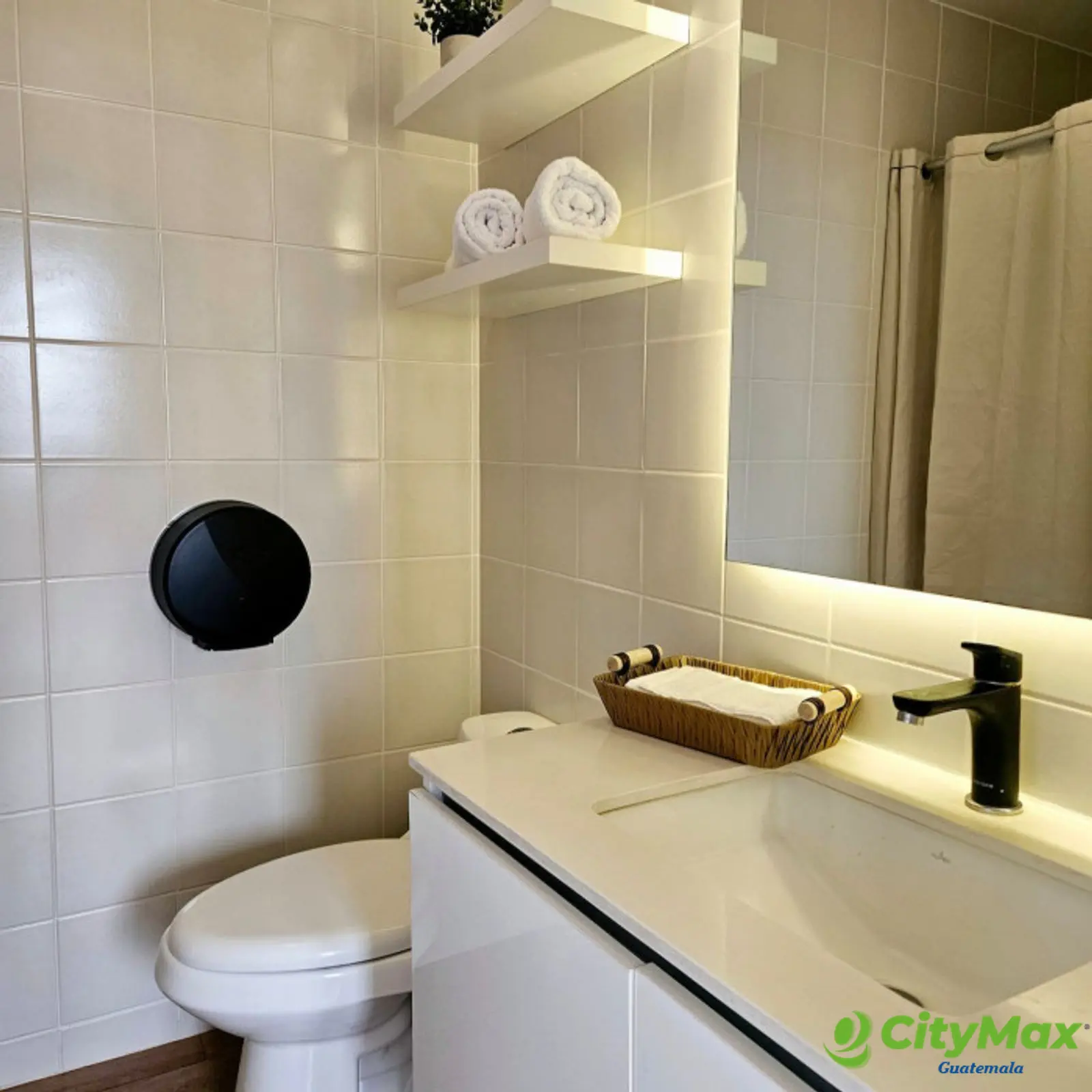 Apartamento Amueblado en Venta en Inversión en Zona 13  - foto 11