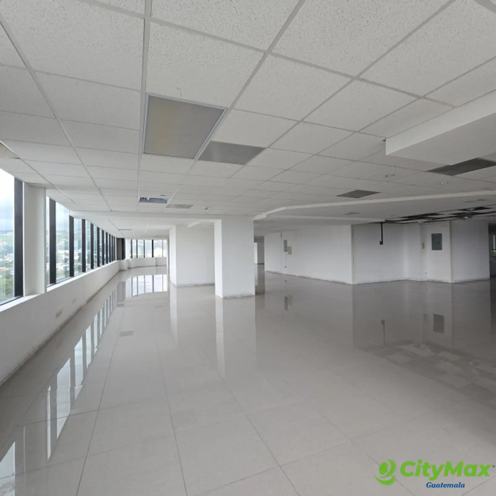 En renta oficina comercial en zona 14 Guatemala - foto 12