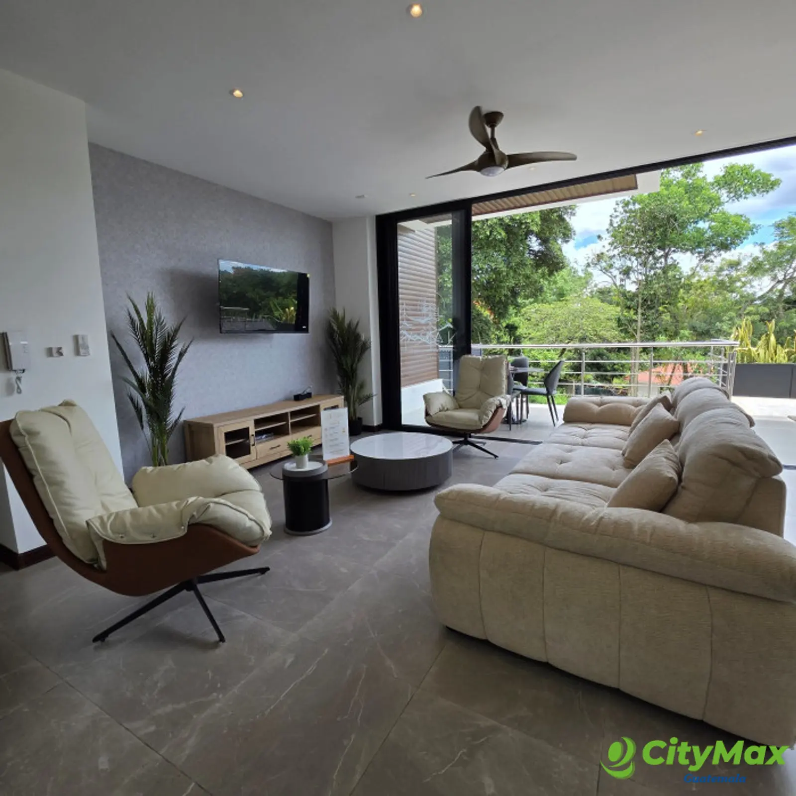 Exclusiva Casa en Venta en Laguna El Pino Santa Rosa - foto 6