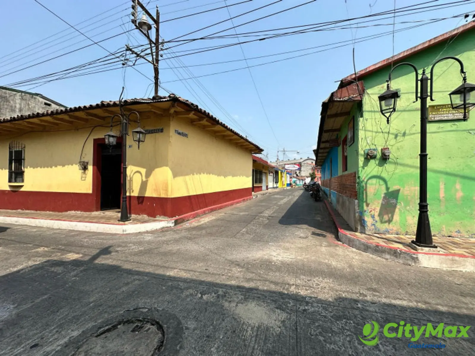 Casa de un Nivel en Venta en el Centro de Retalhuleu - foto 2