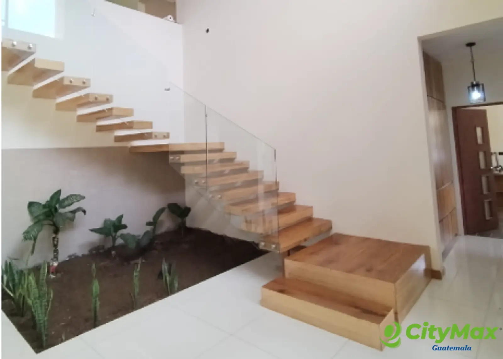 Casa en venta Hacienda Nueva Country Club Guatemala - foto 3