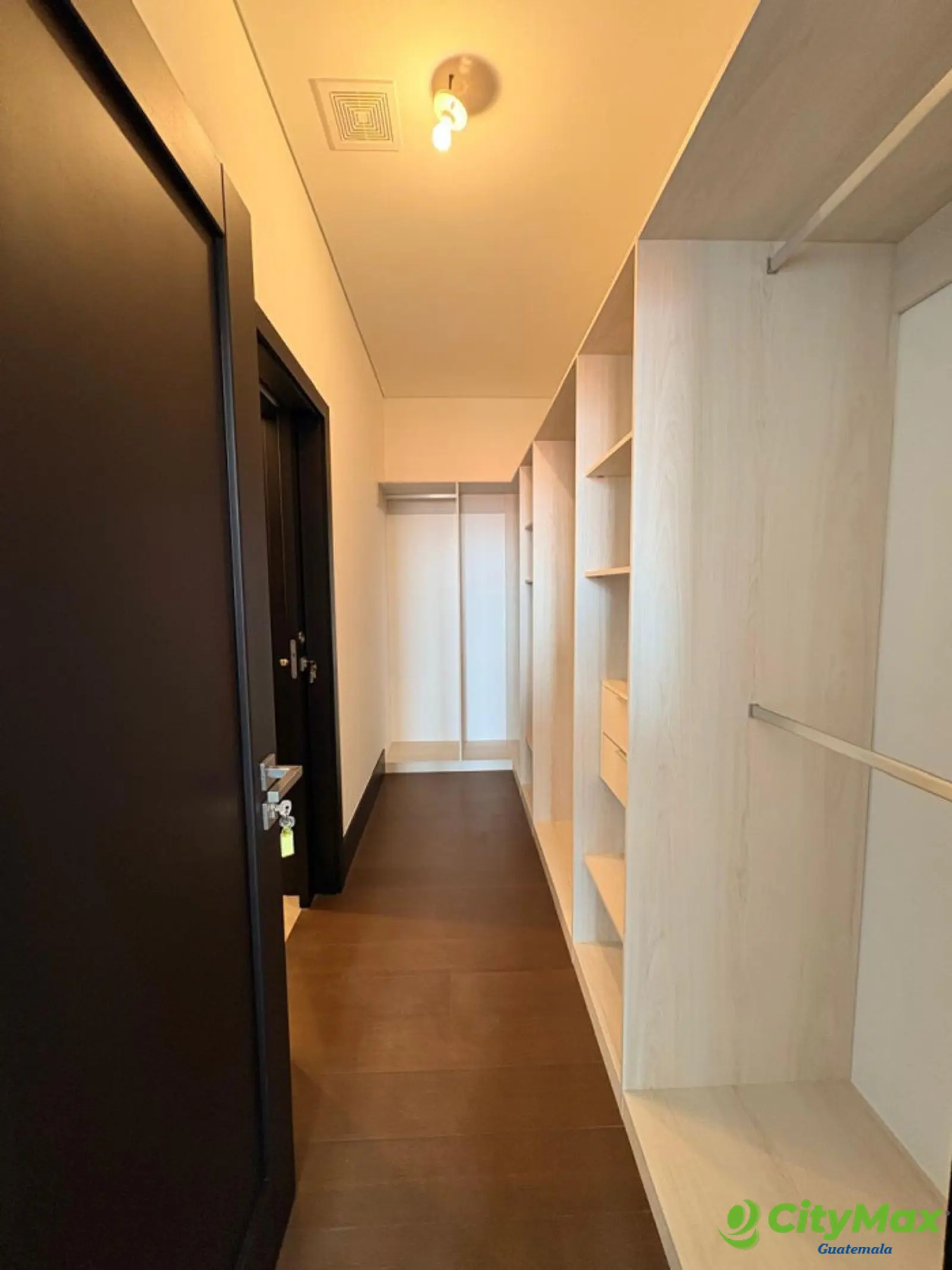 En Renta Penthouse en CAYALA  Zona 16  - foto 8