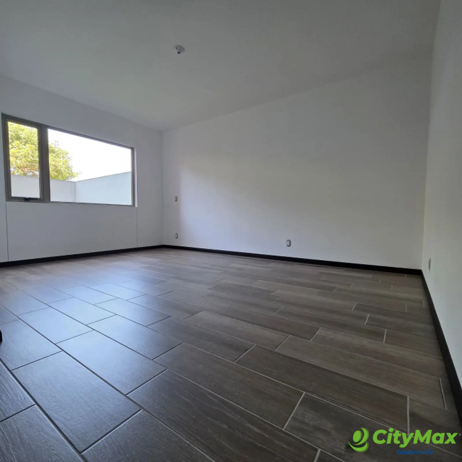 Apartamento con jardin en Venta Zona 14 La Villa - foto 20