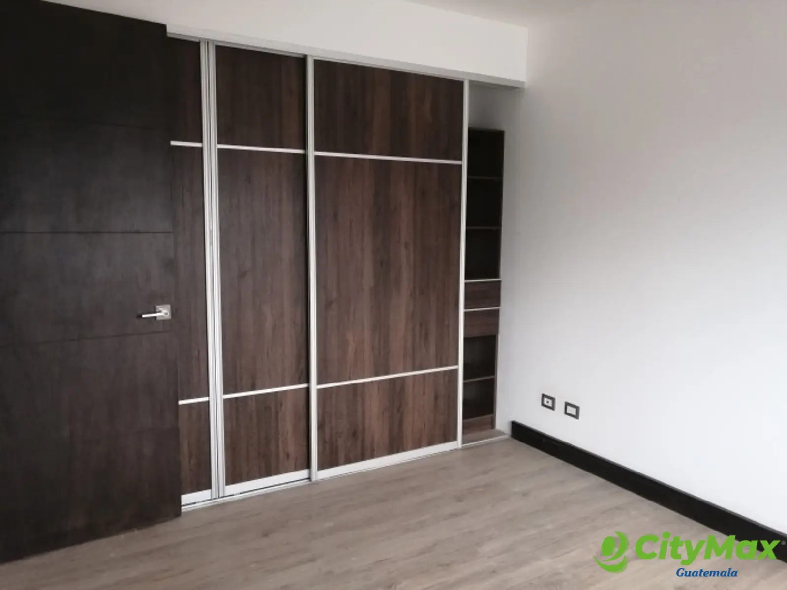 Apartamento en Zona 10 ALQUILER - foto 10