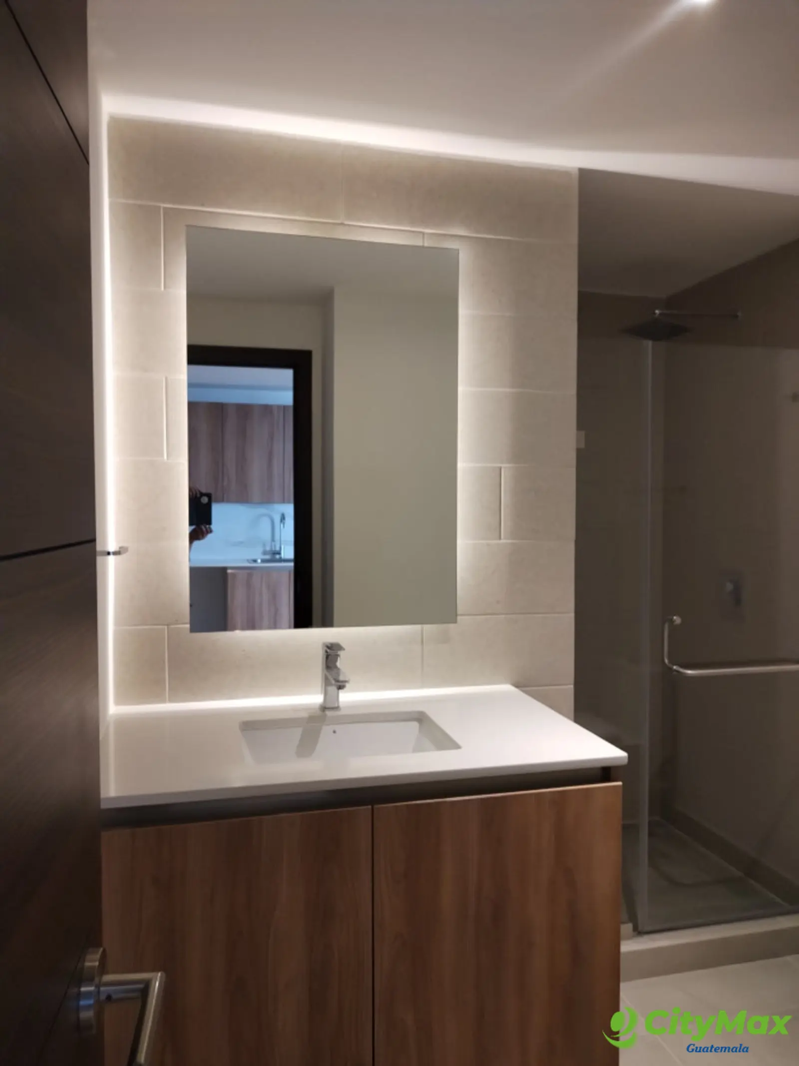 Apartamento en Venta para Inversión en Elemento zona 13 - foto 14