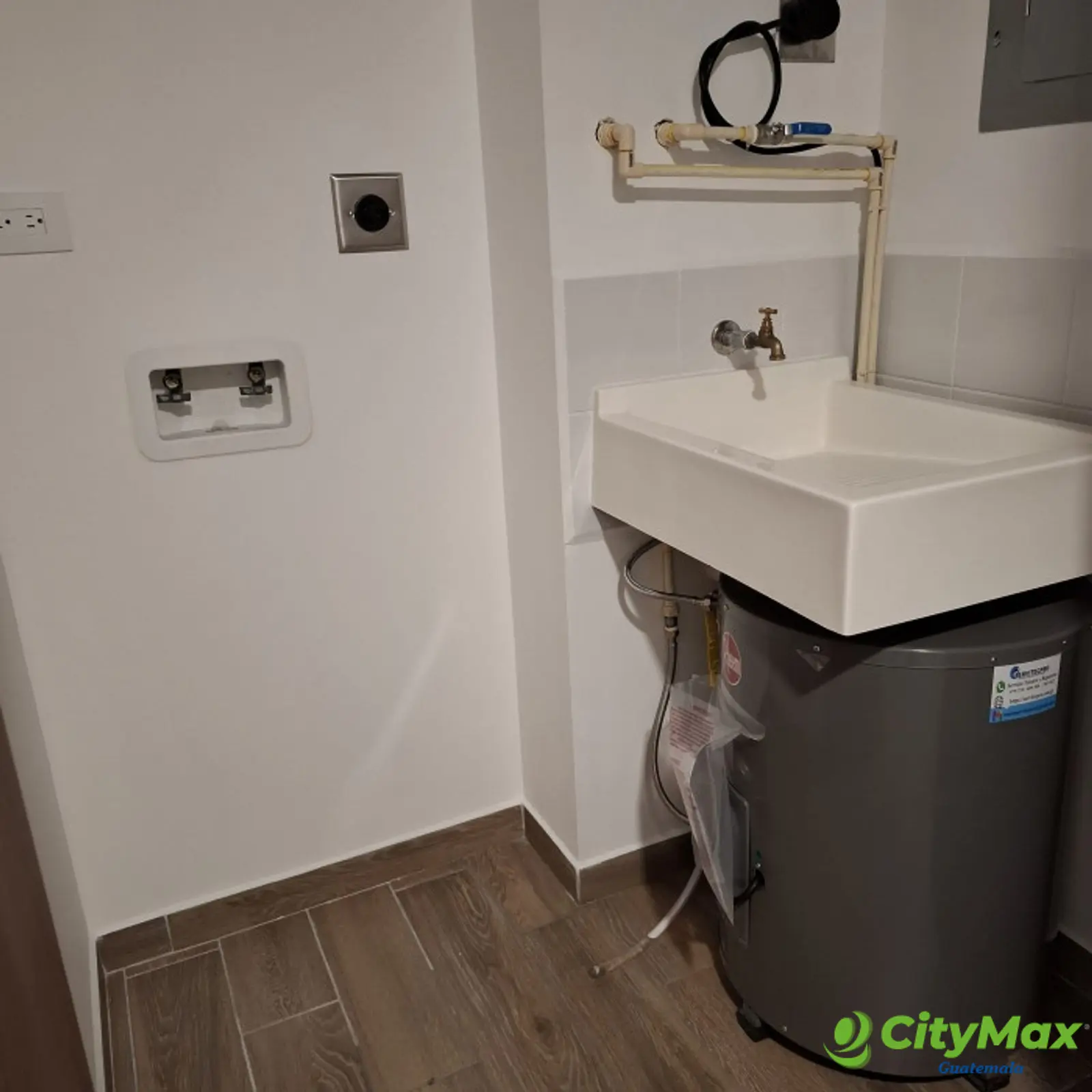 Apartamento en Renta de 1 Habitación en Parque 14 - foto 6