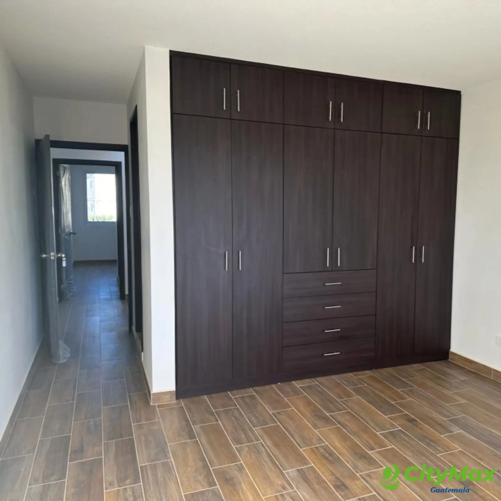 Town House en Renta en Zona 16 Hacienda Real - foto 13