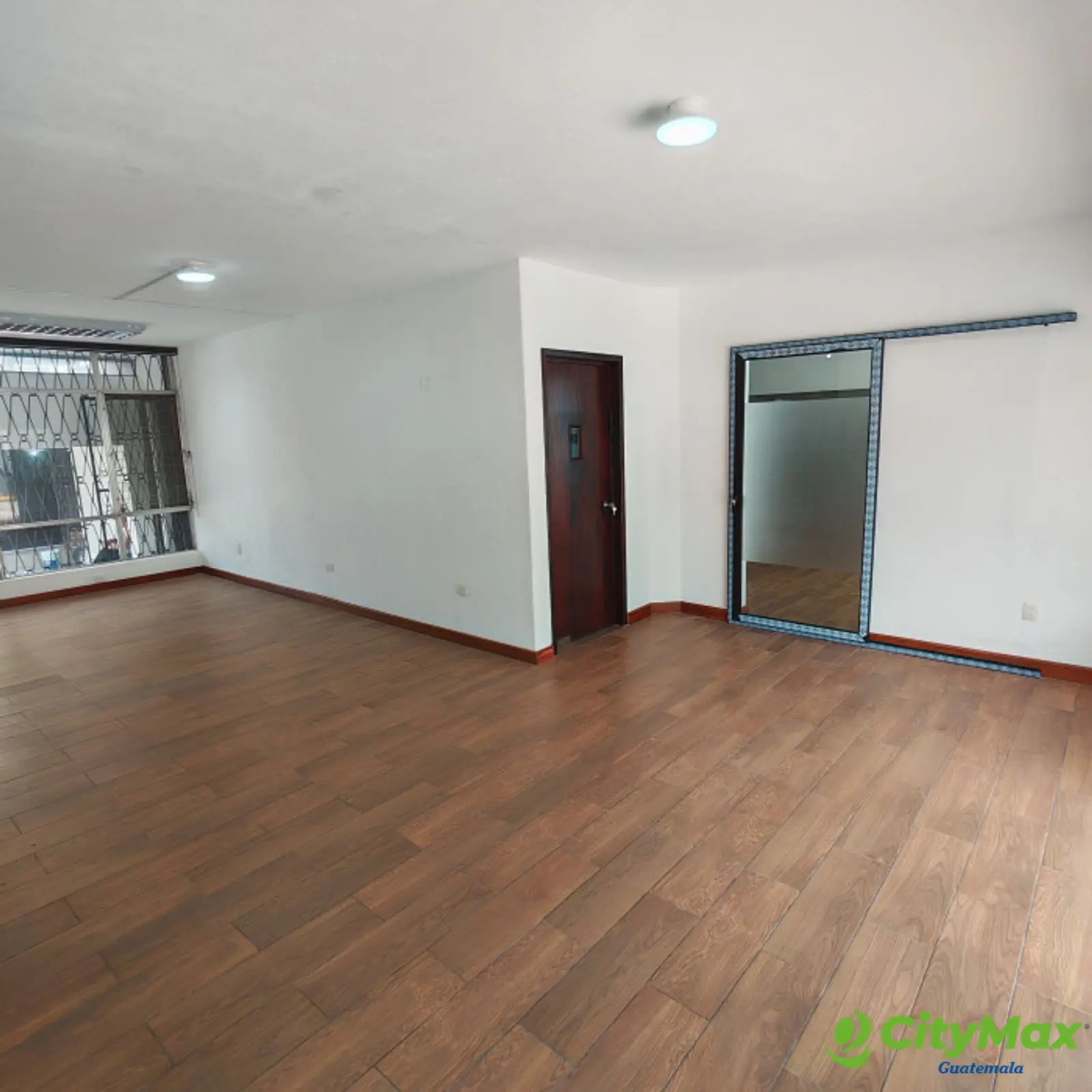 Casa ideal Oficinas en Renta zona 14 - foto 16