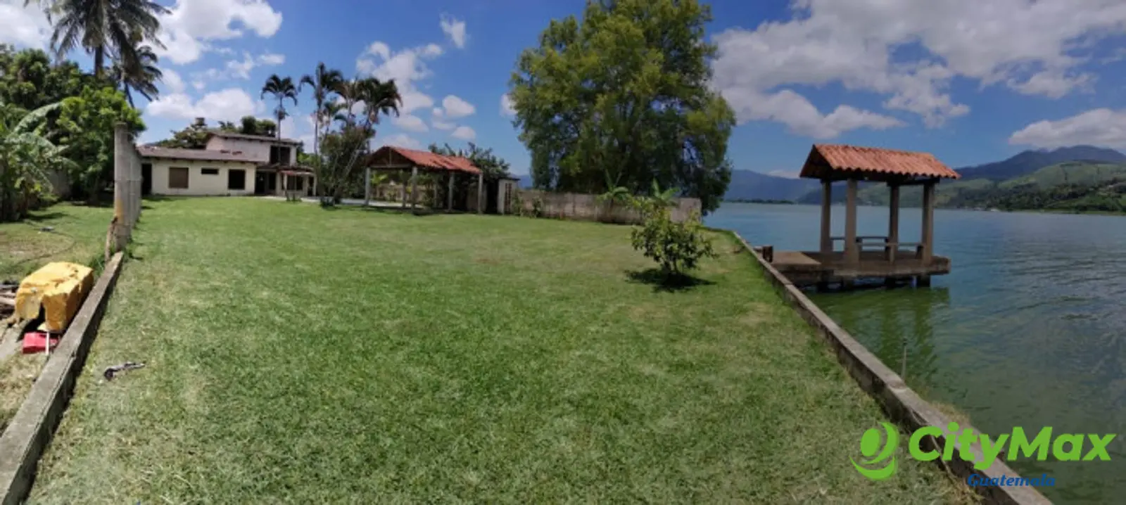 En venta casa para remodelar a orilla lago Amatitlán - foto 3