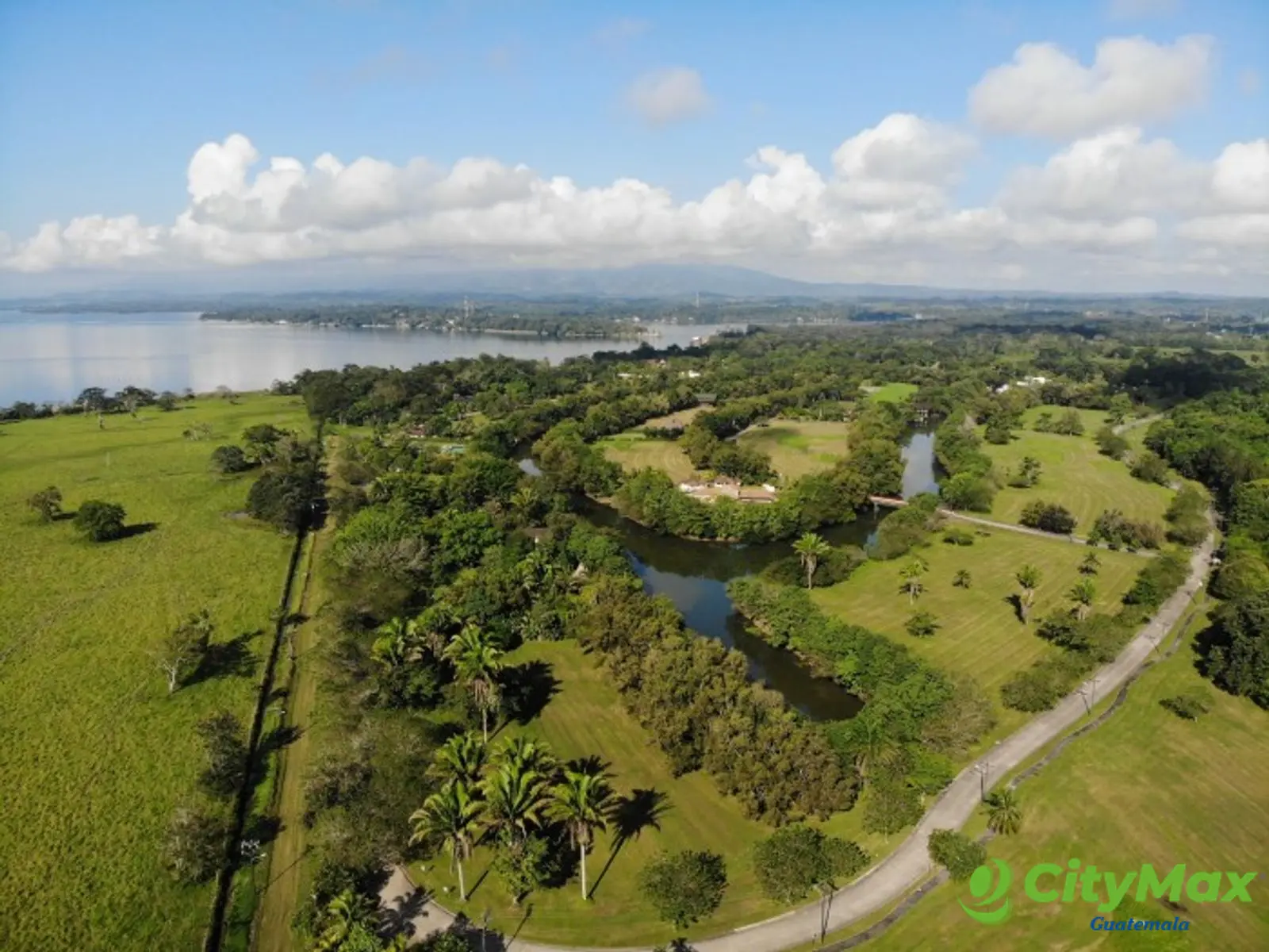 CityMax vende terreno en Izabal Rio Dulce - foto 4