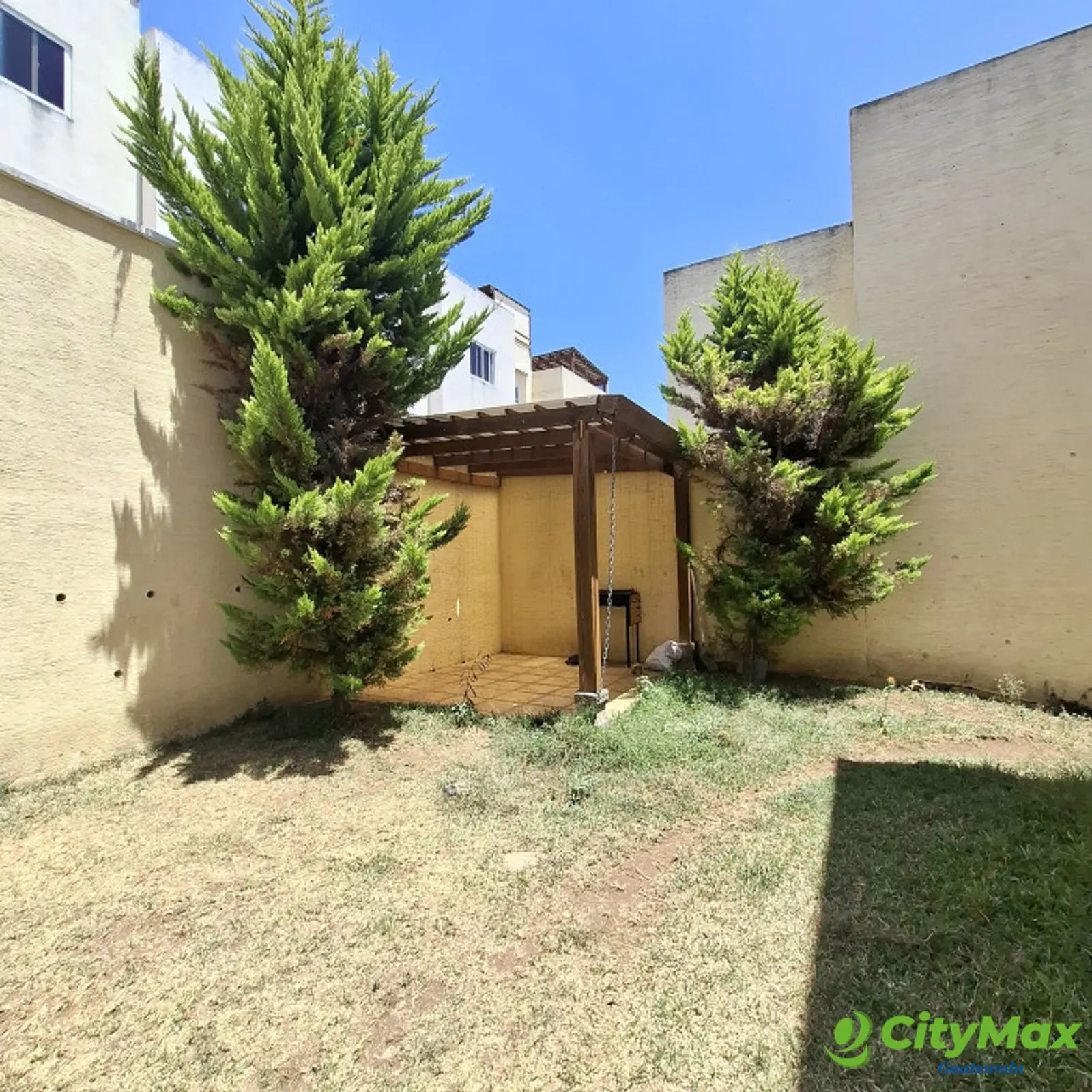 En venta casa de 4 habitaciones en Cañadas del Encinal - foto 11